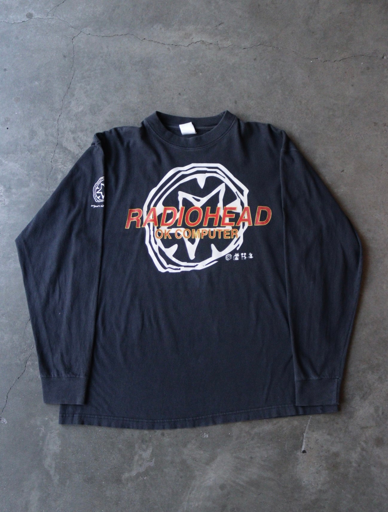 1990S RADIOHEAD BAND L/S TEE – TWO FOLD