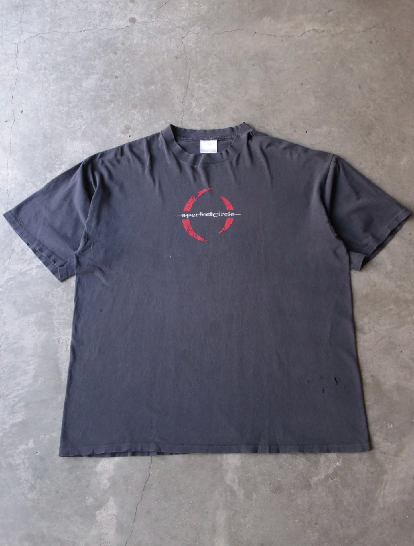 2000S A PERFECT CIRCLE TEE