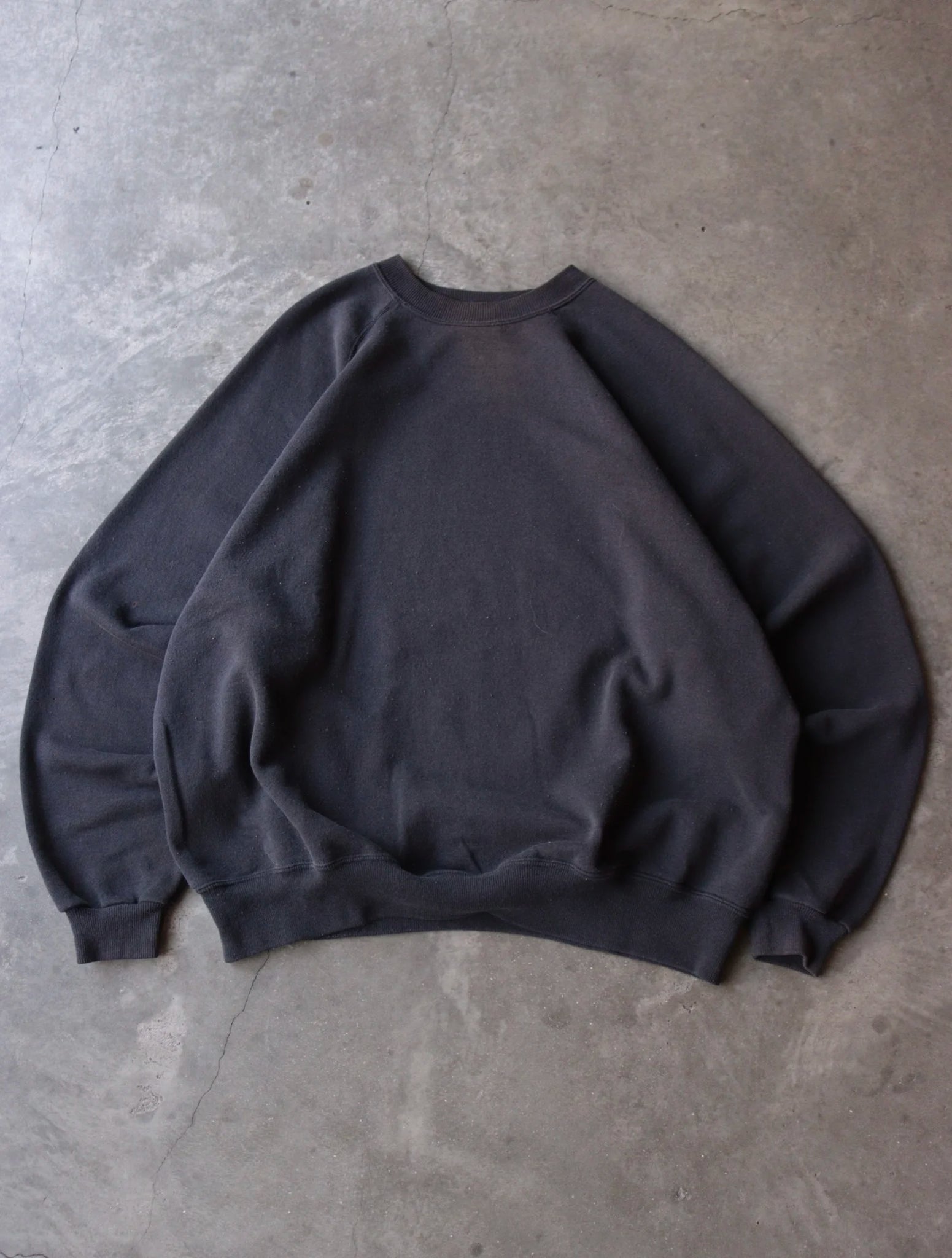 1990S FADED BLACK SWEATSHIRT