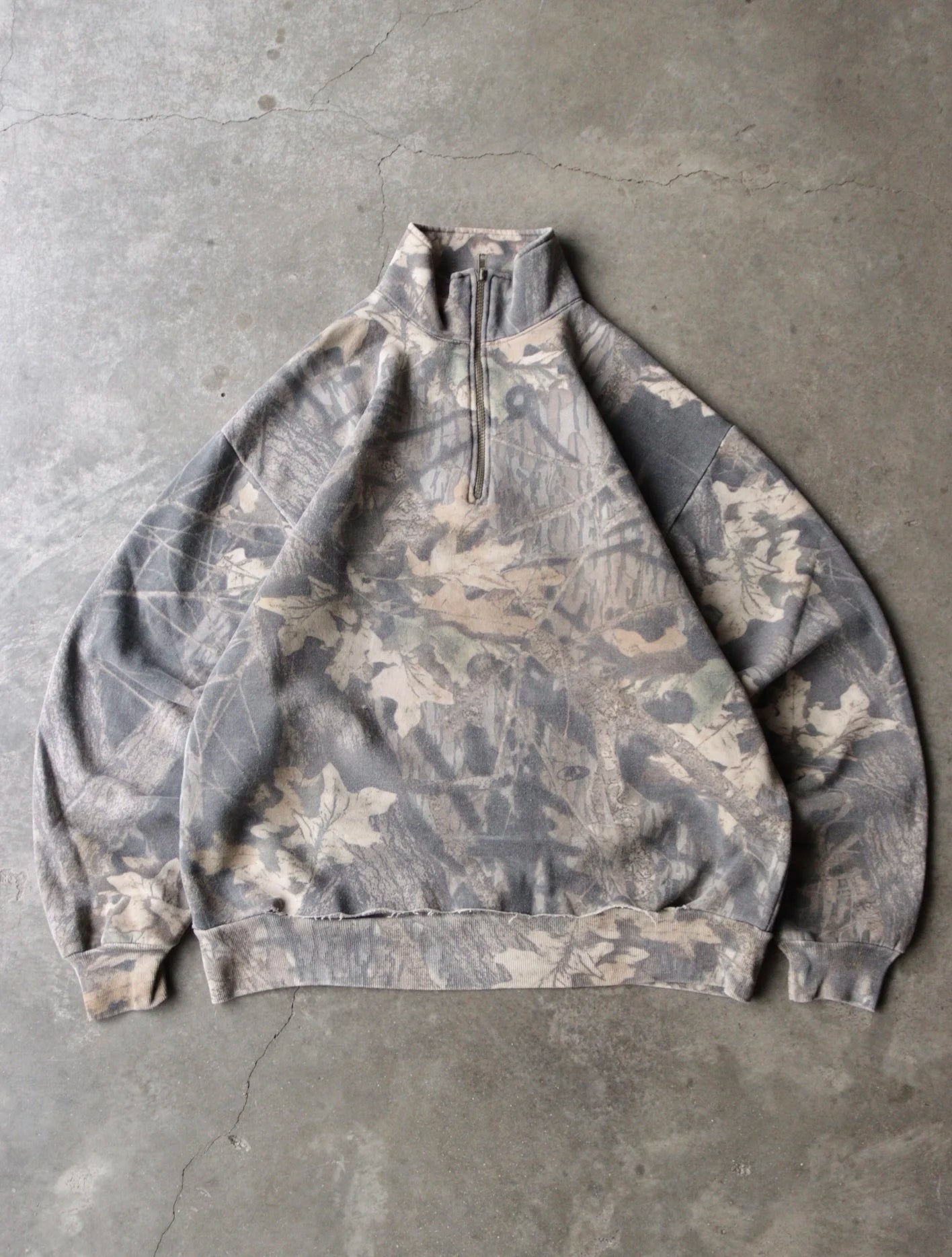 1990S CAMO ZIP UP SWEATSHIRT