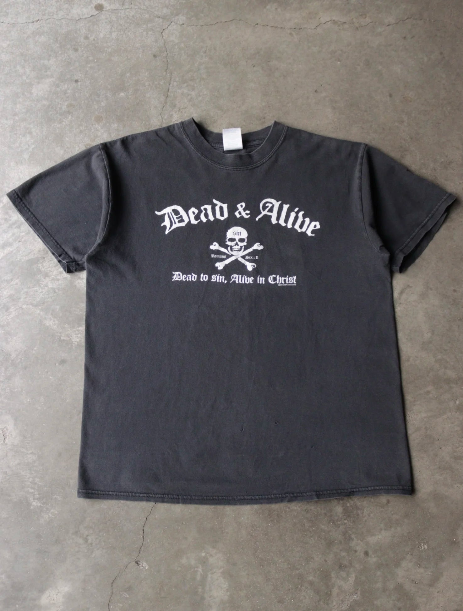 1990S DEAD AND ALIVE TEE