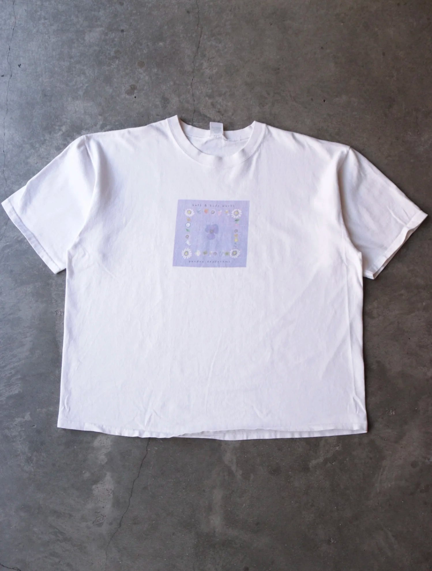 2000S BATH AND BODYWORKS TEE