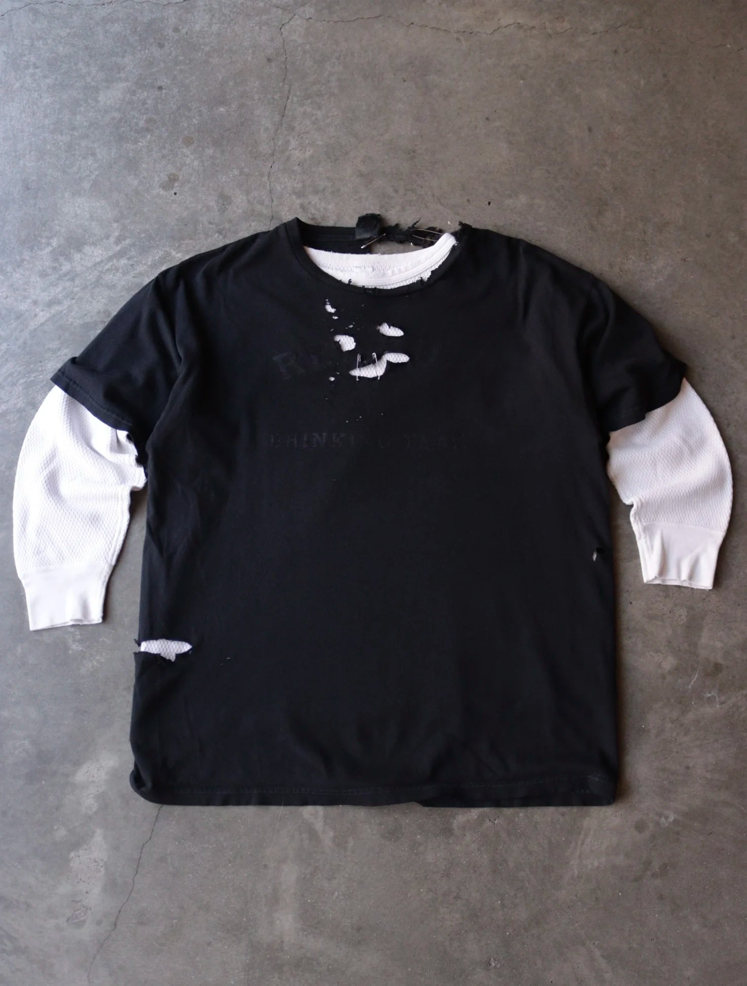 1990S THRASHED TEE