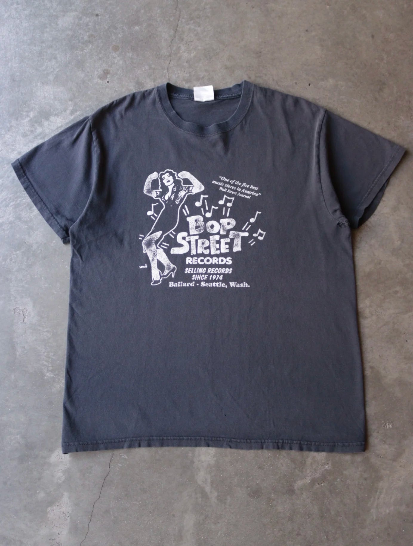 2000S BOP STREET TEE