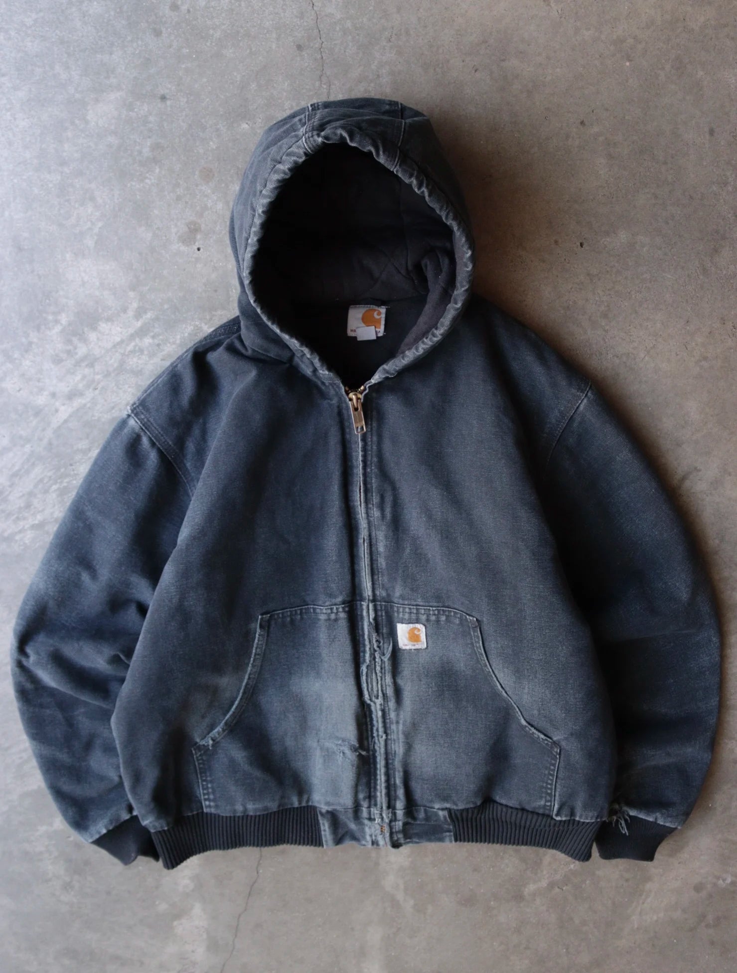 2000S CARHARTT FADED DISTRESSED WORK JACKET