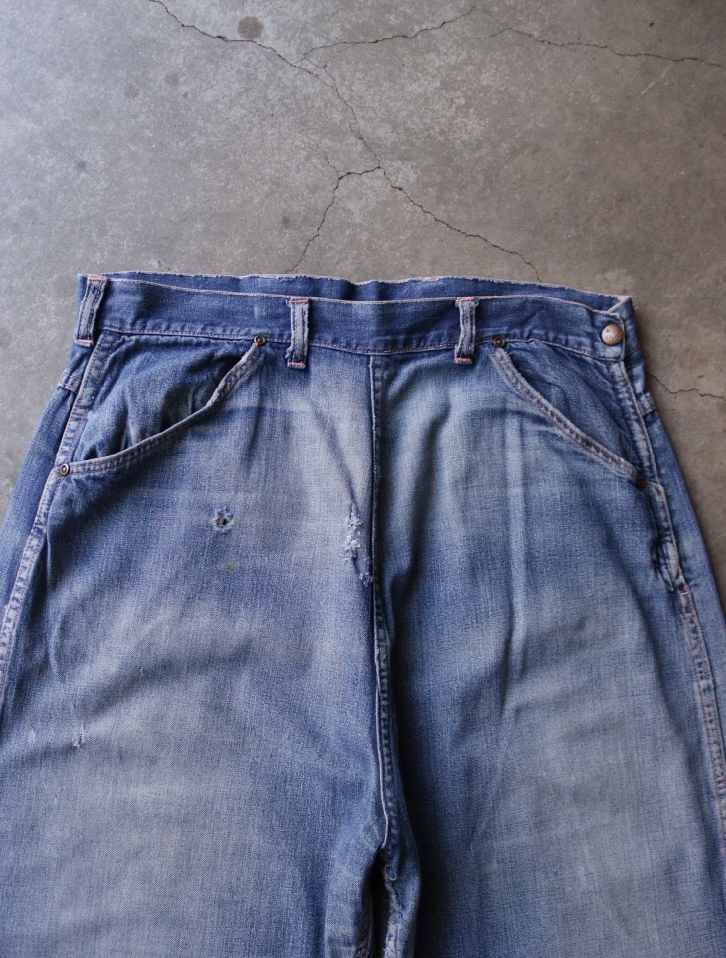 1970S DISTRESSED RANCH CRAFT BAGGY PANTS