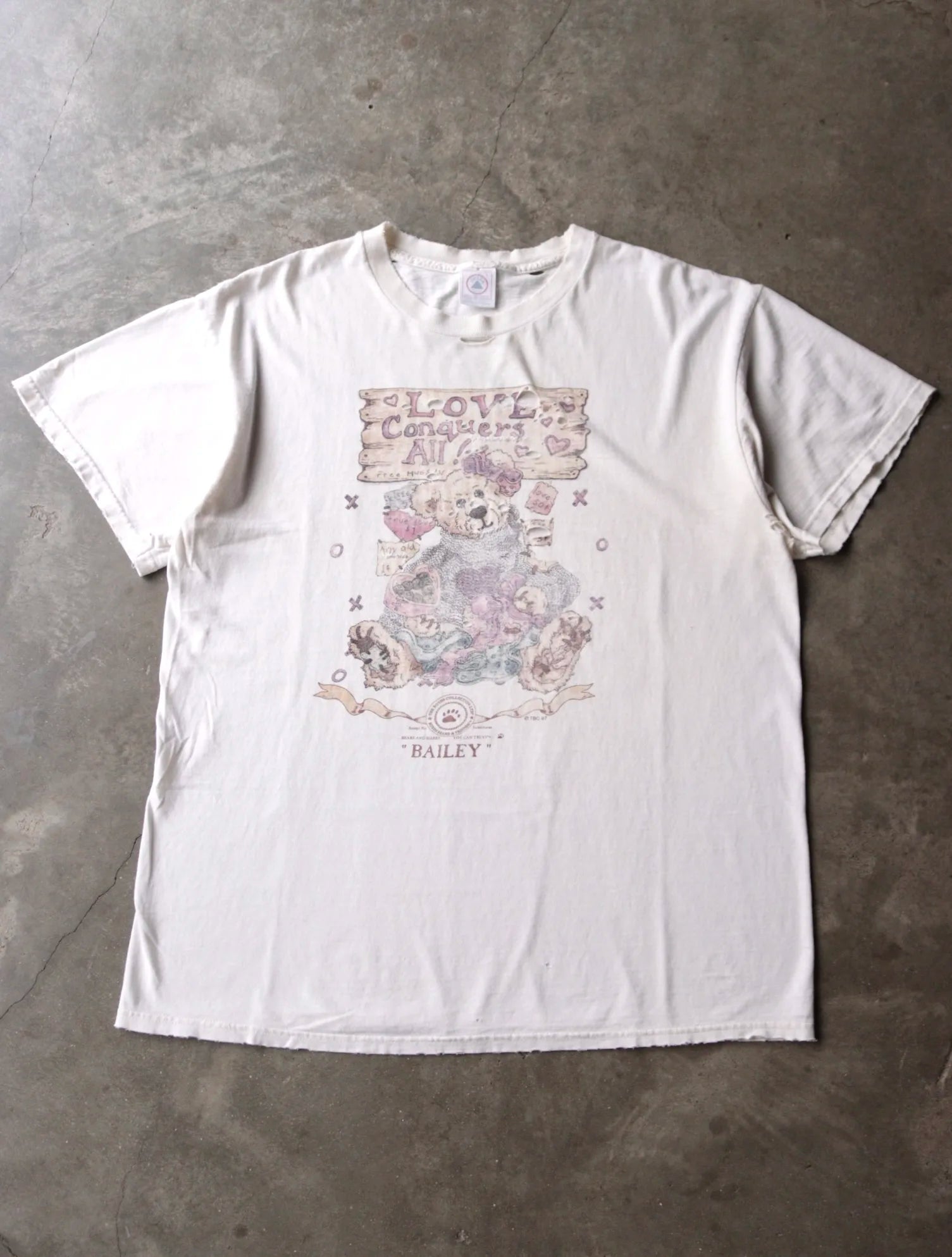 1990S LOVE CONQUERS ALL TEE