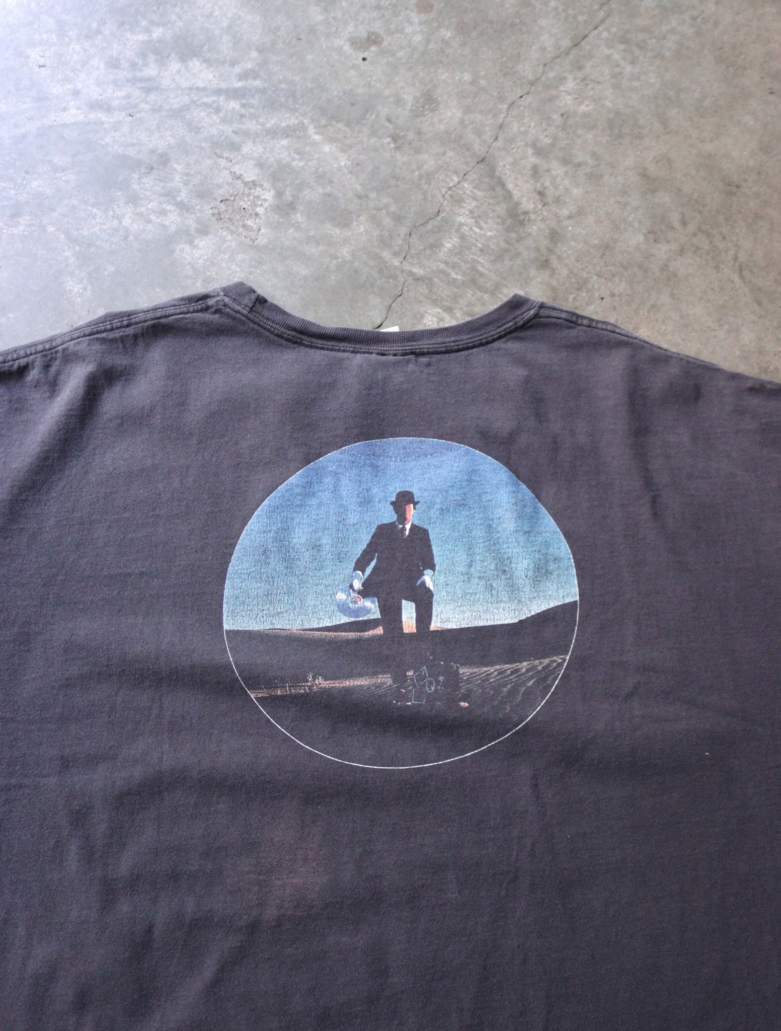 2000S FADED PINK FLOYD TEE