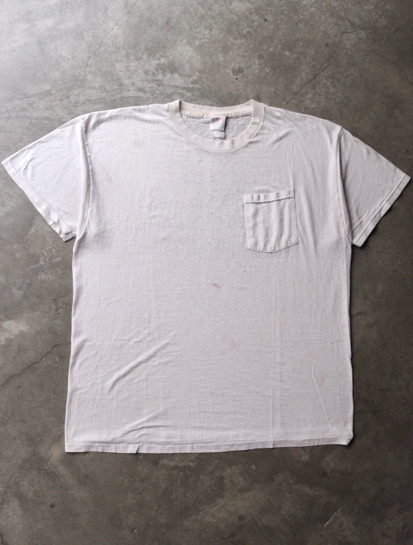 1990S DISTRESSED BULL FEATHERS TEE