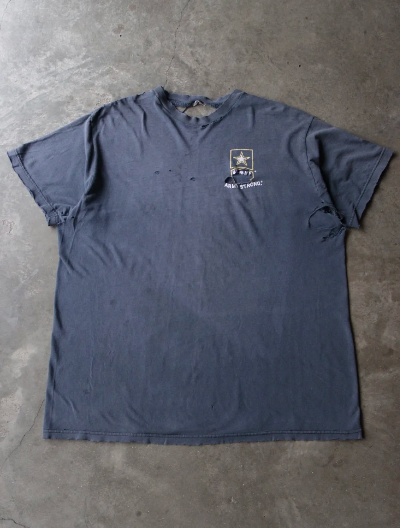 2000S THRASHED ARMY TEE
