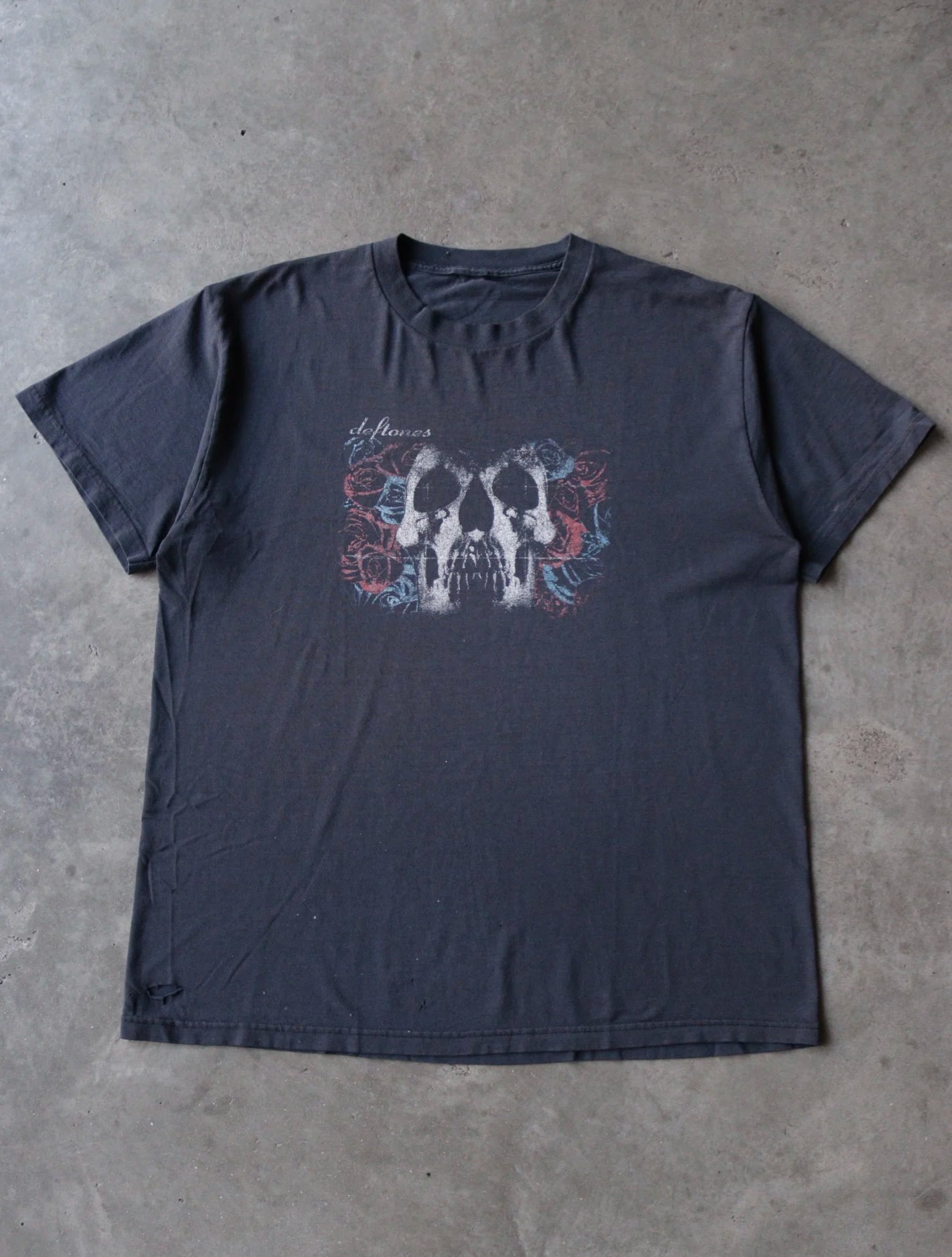 2000S DEFTONES PAPER THIN BAND TEE