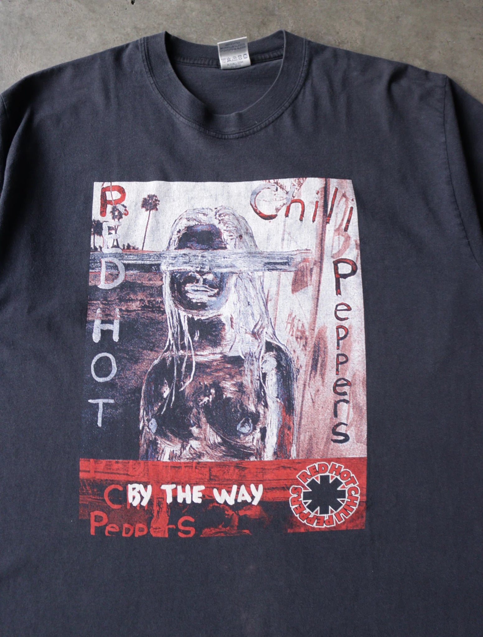 1990S RED HOT CHILI PEPPERS BAND TEE