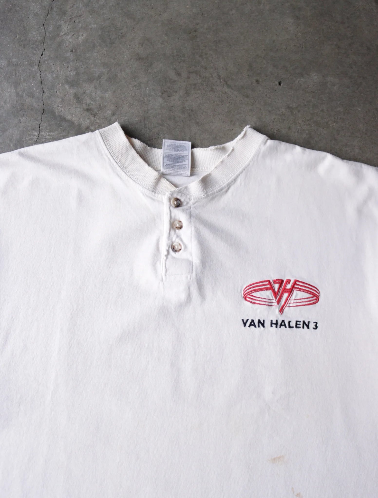 2000S VAN HALEN BAND TEE