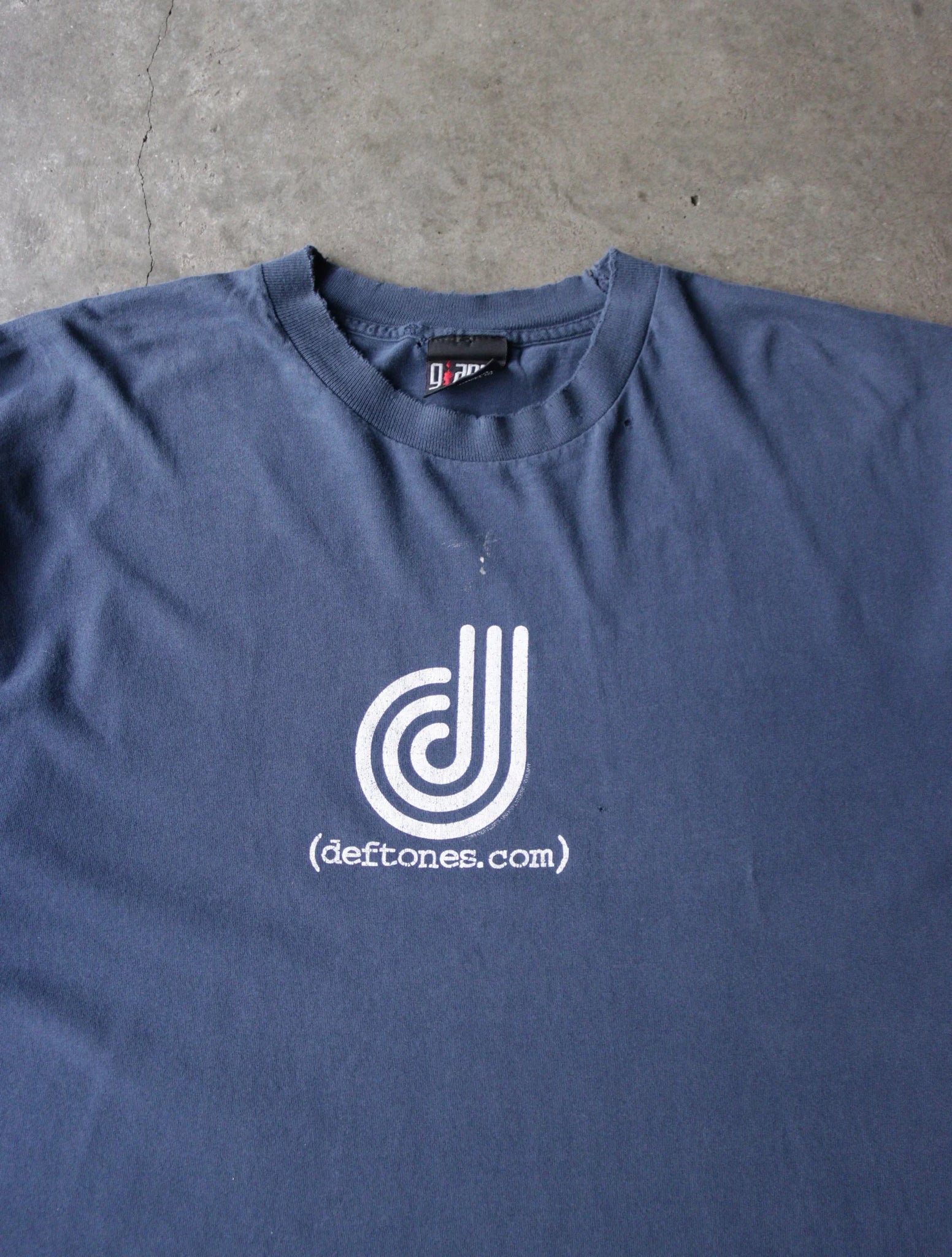 1990S DEFTONES BAND TEE
