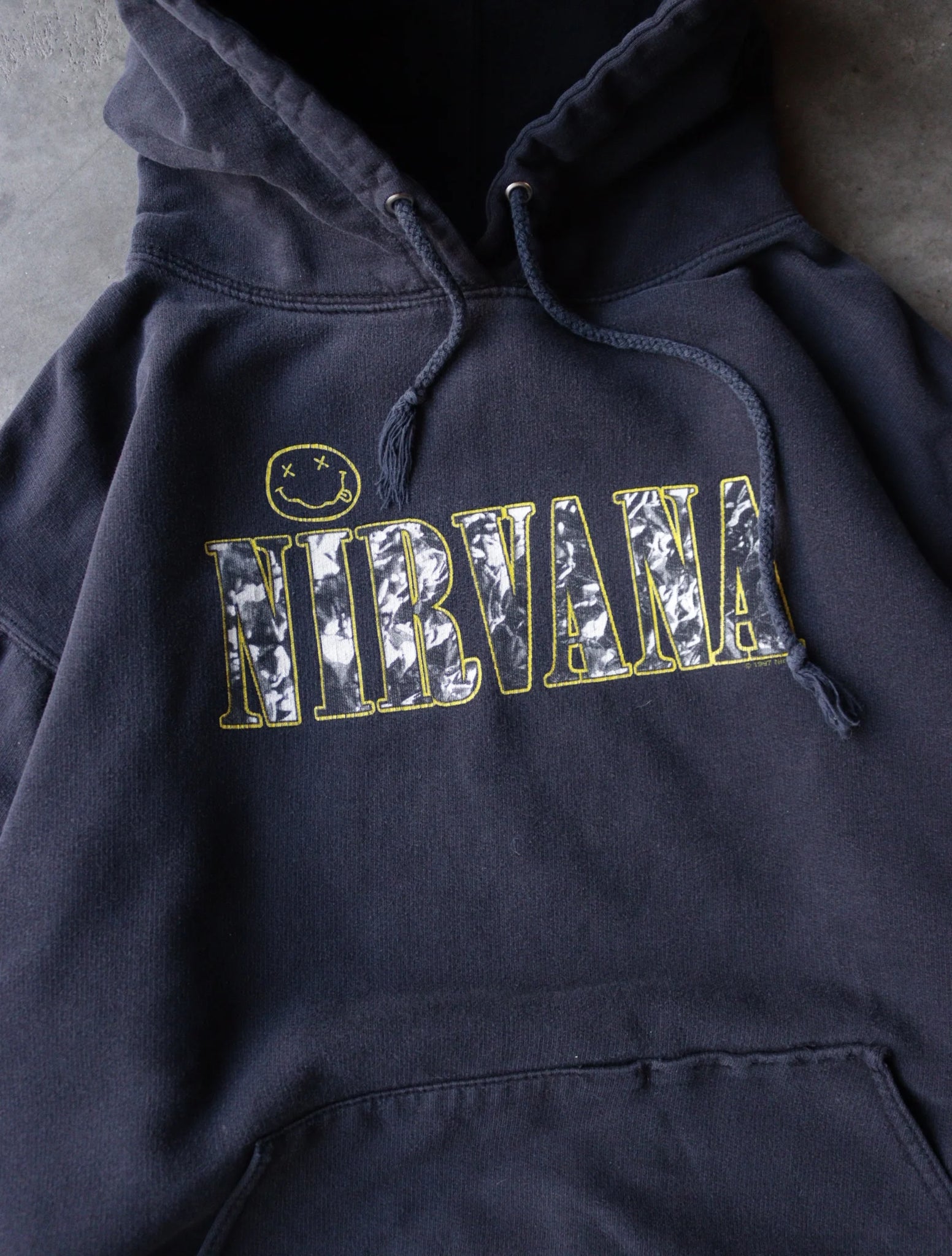 2000S NIRVANA HOODED SWEATSHIRT