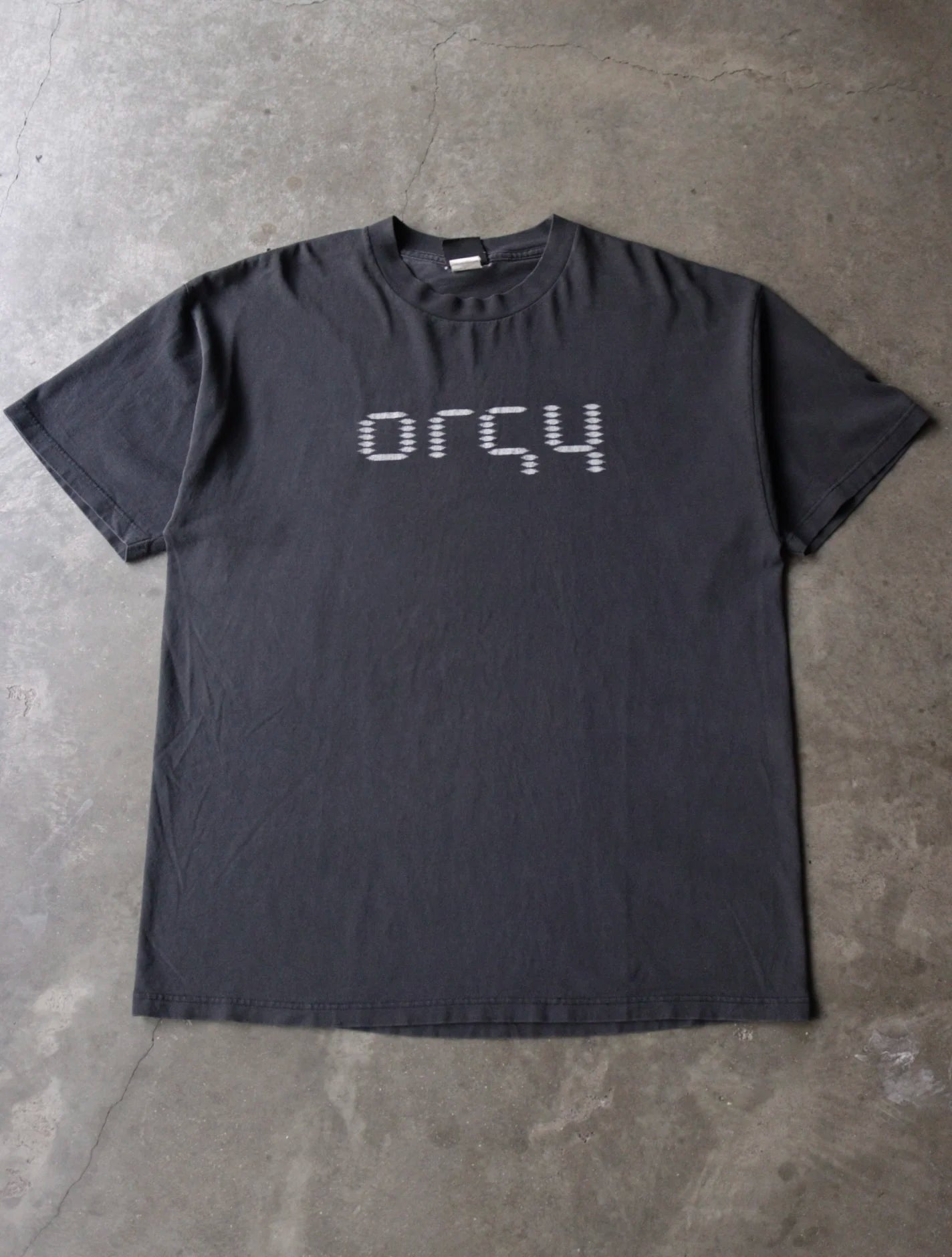 1990S TEE
