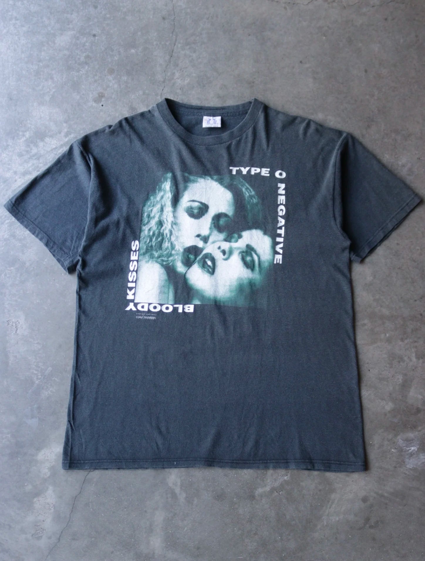 1990S TYPE O NEGATIVE BLOODY KISSES BAND TEE