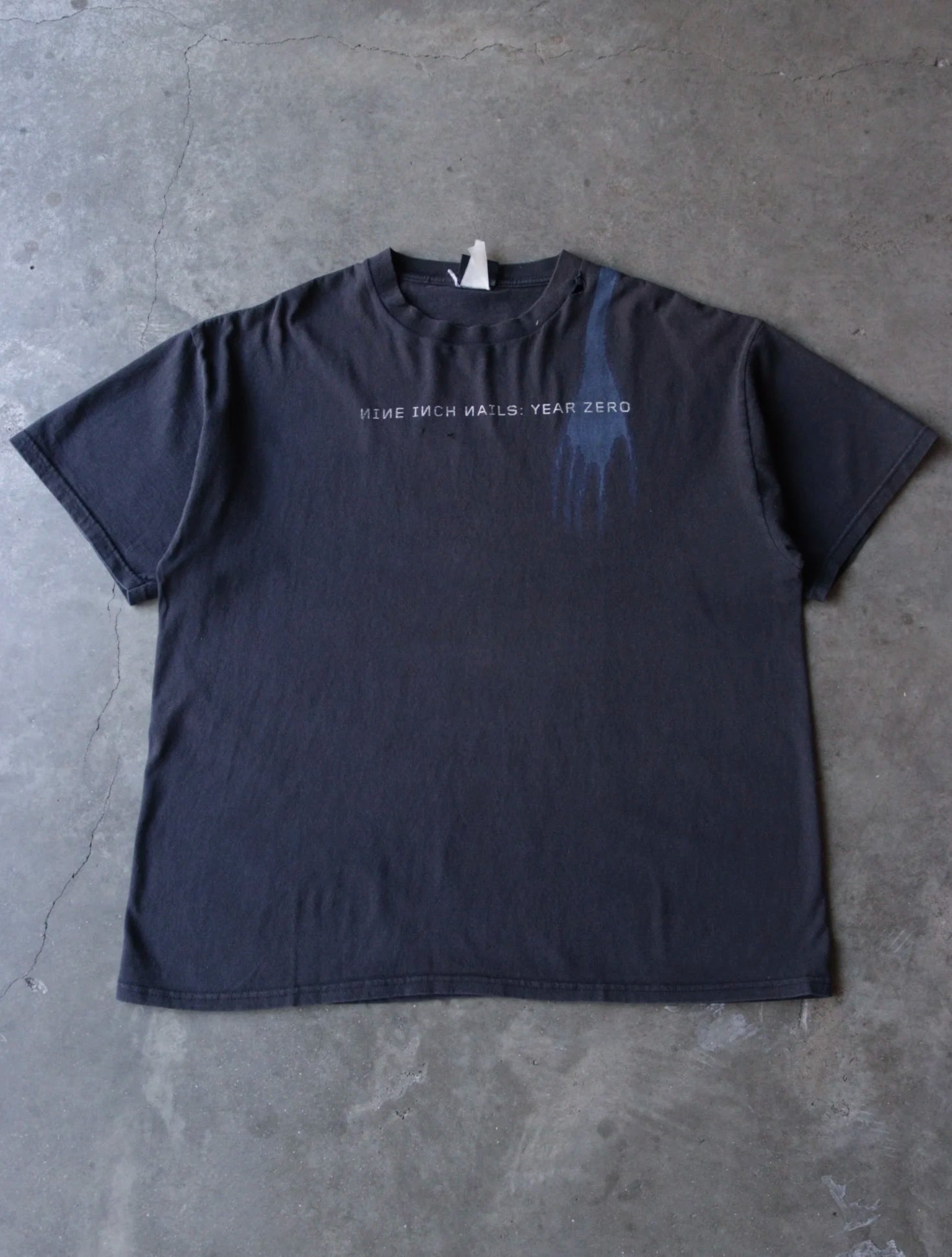 2000S NINE INCH NAILS BAND TEE