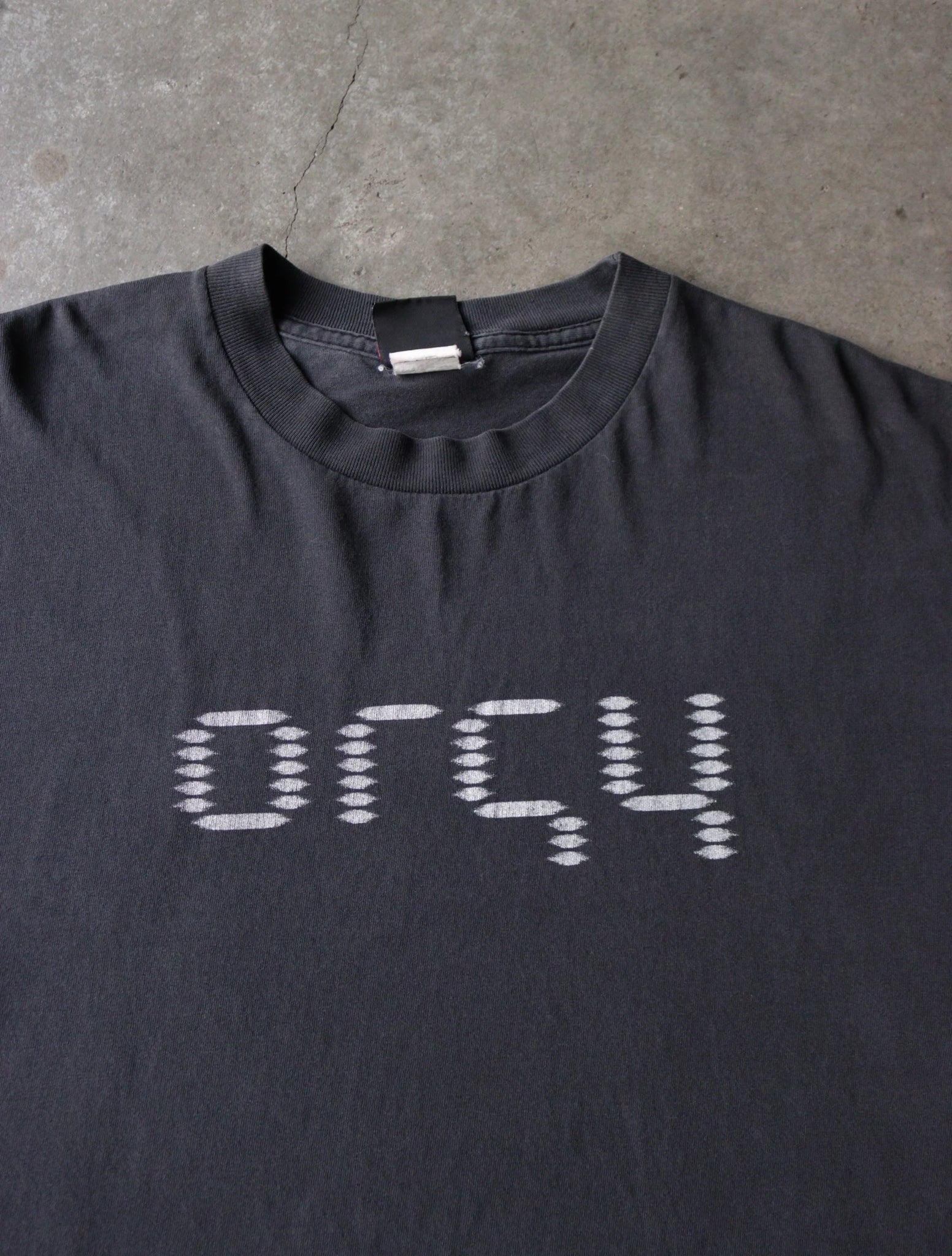 1990S TEE