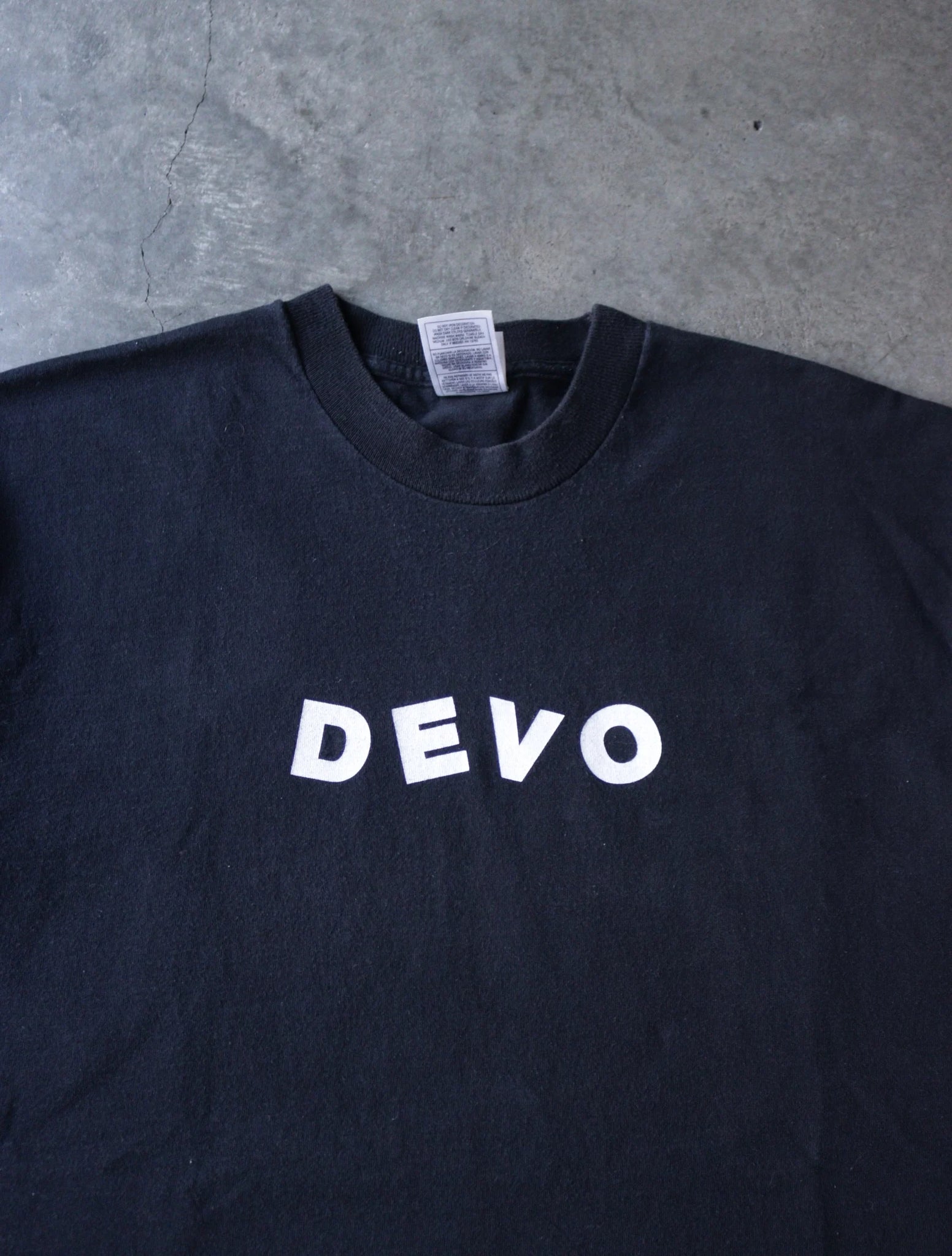 2000S DEVO BAND TEE