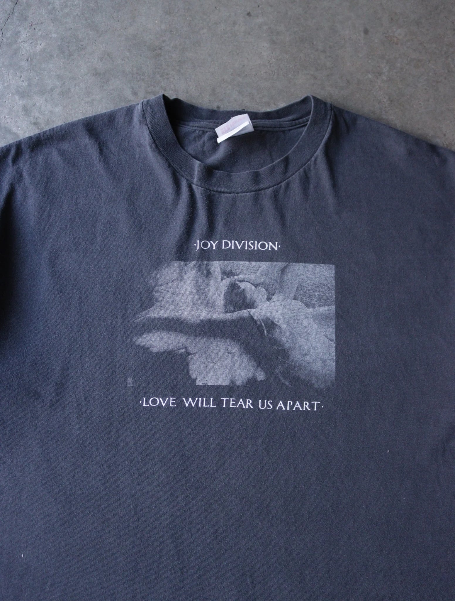2000S JOY DIVISION BAND TEE