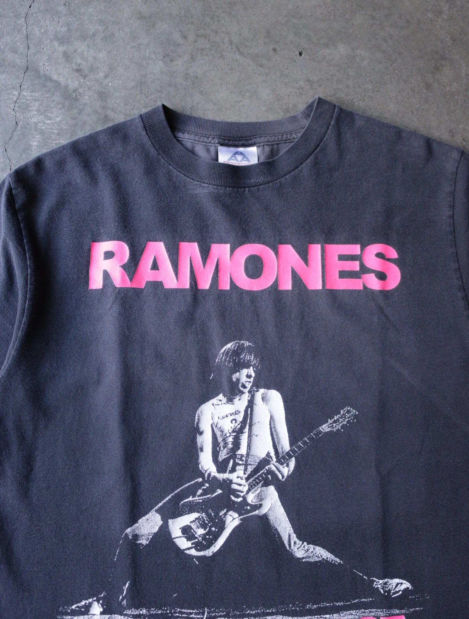 2000S RAMONES BAND TEE