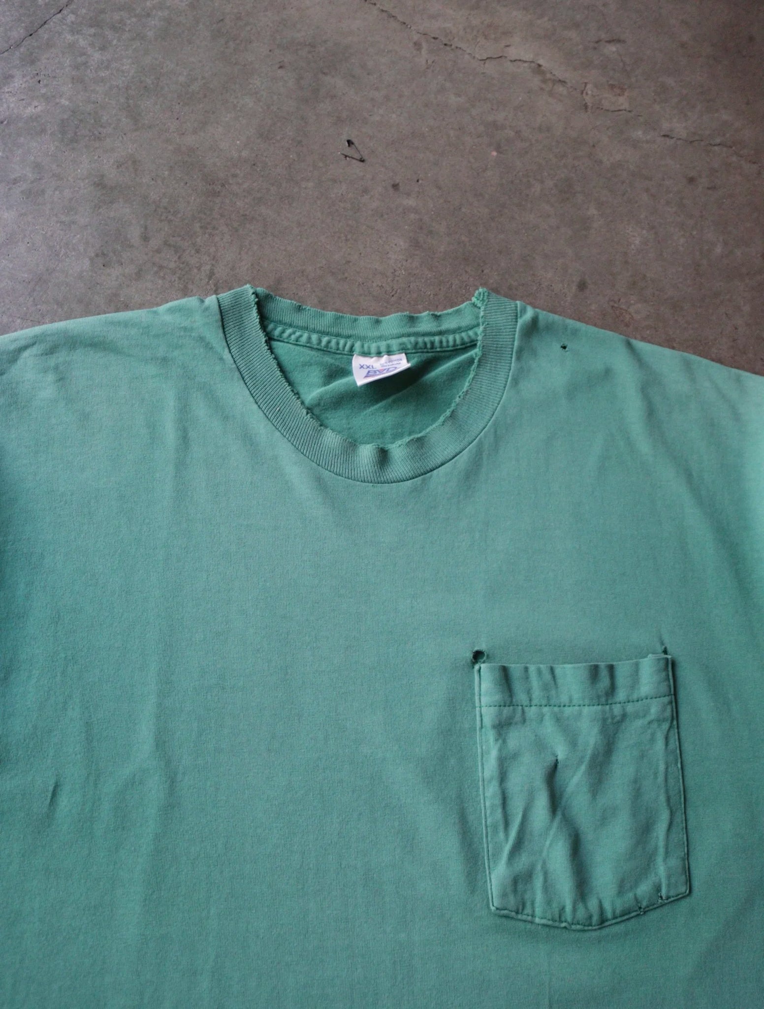 2000S BLANK FADED POCKET TEE
