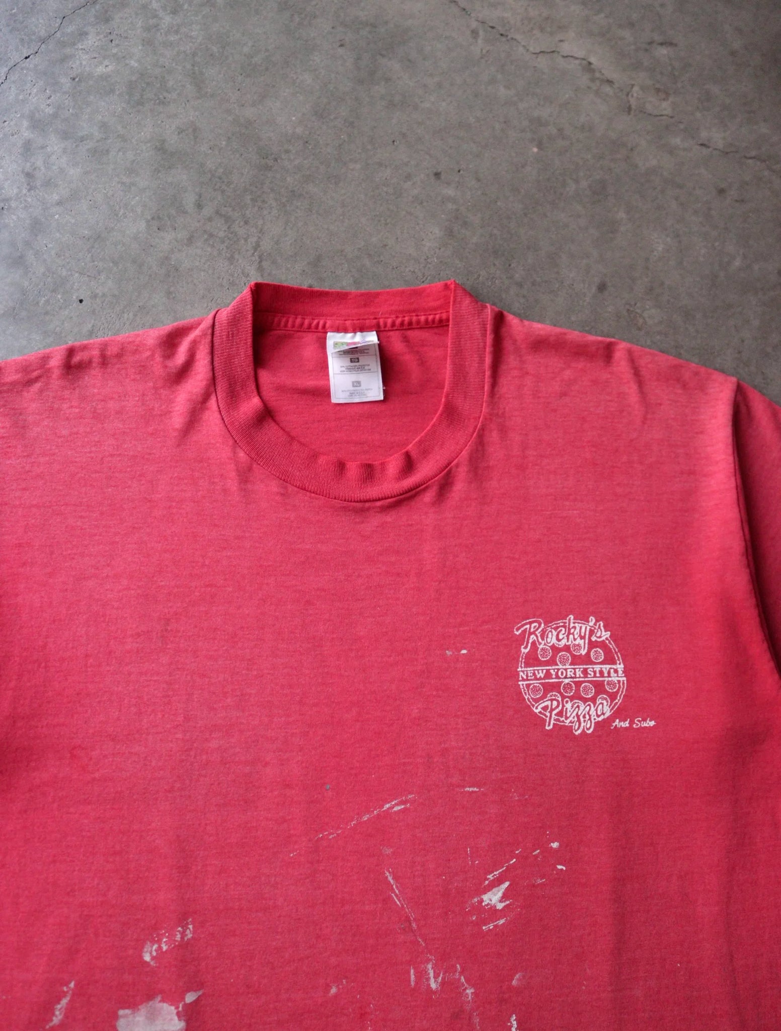 2000S ROCKY'S PIZZA TEE