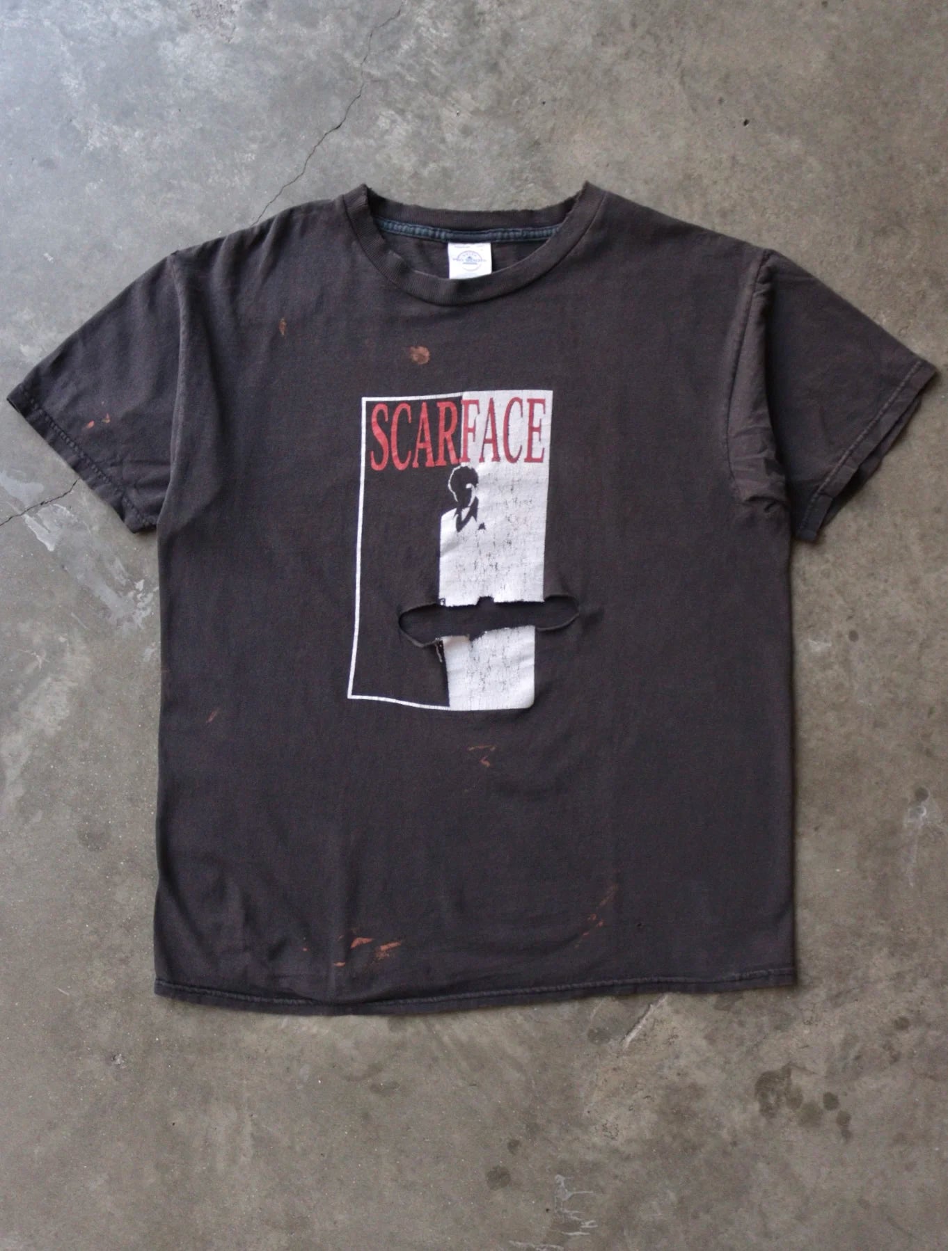 2000S SUNFADED THRASHED SCARFACE TEE