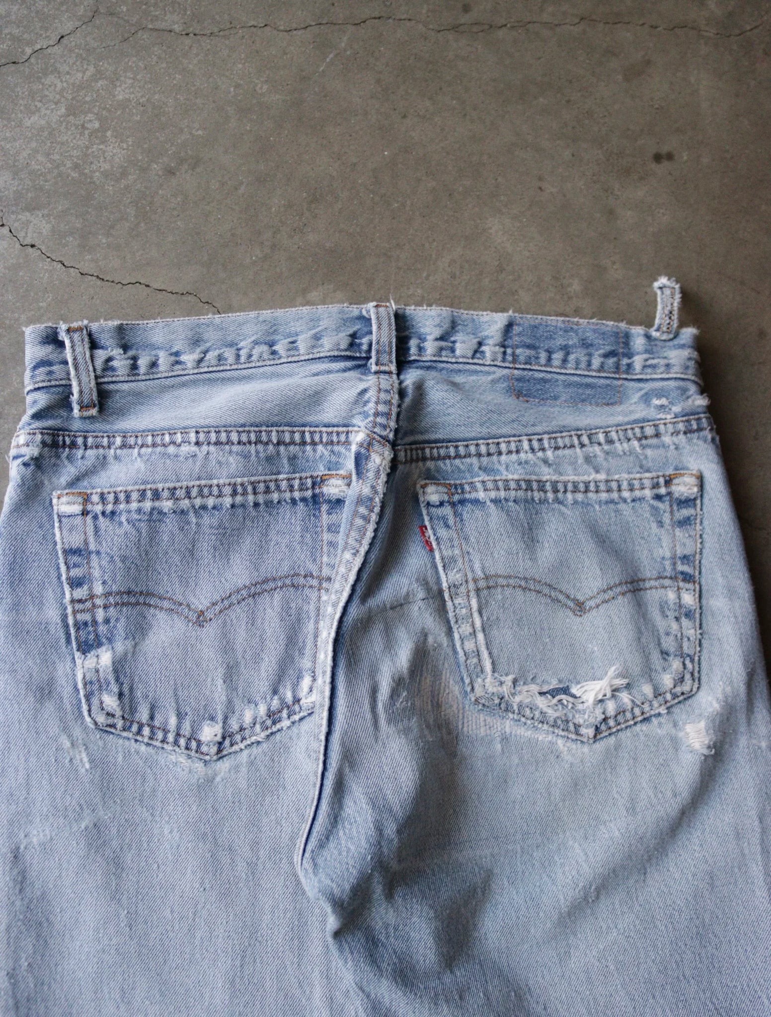1990S THRASHED LEVI'S DENIM PANTS