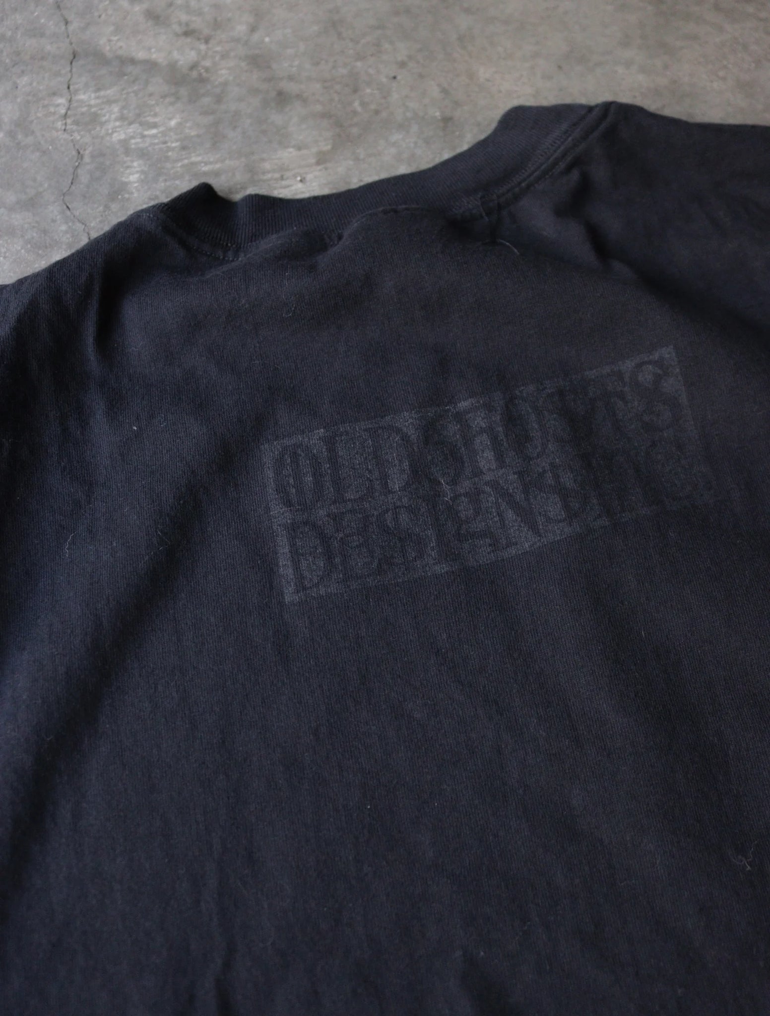 2000S CHICHES TEE