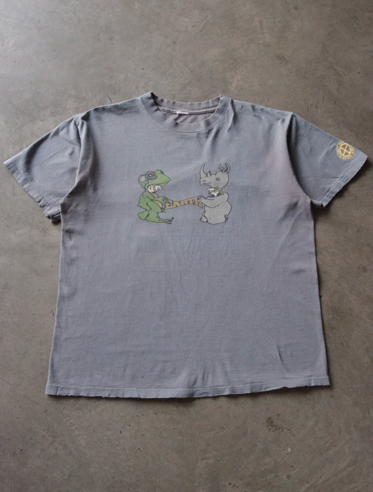 1990S EARTH TEE
