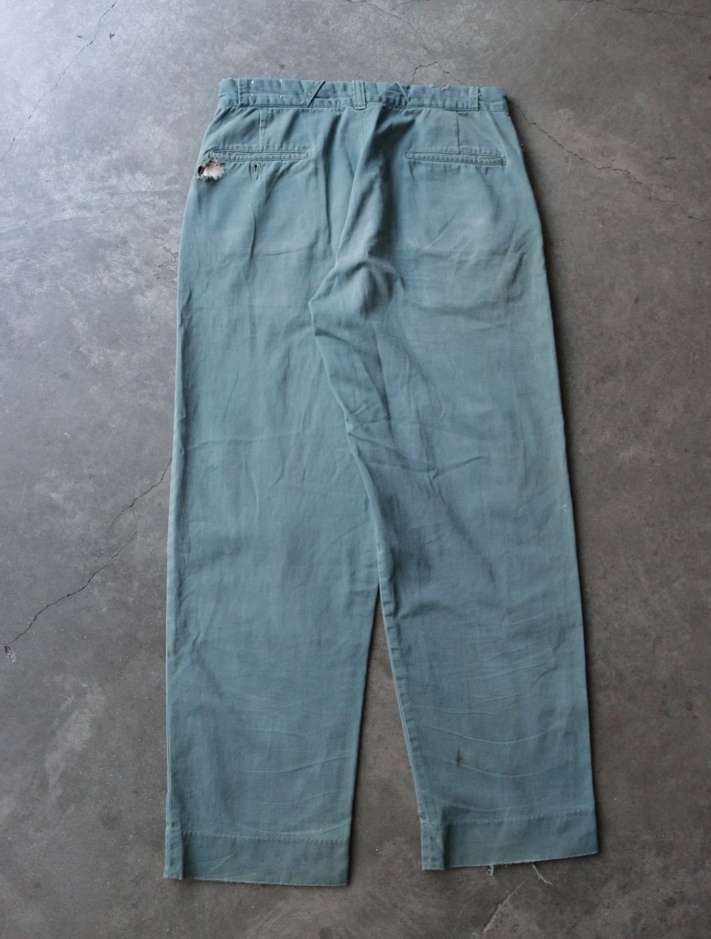 1980S THRASHED FADED ARMY PANTS