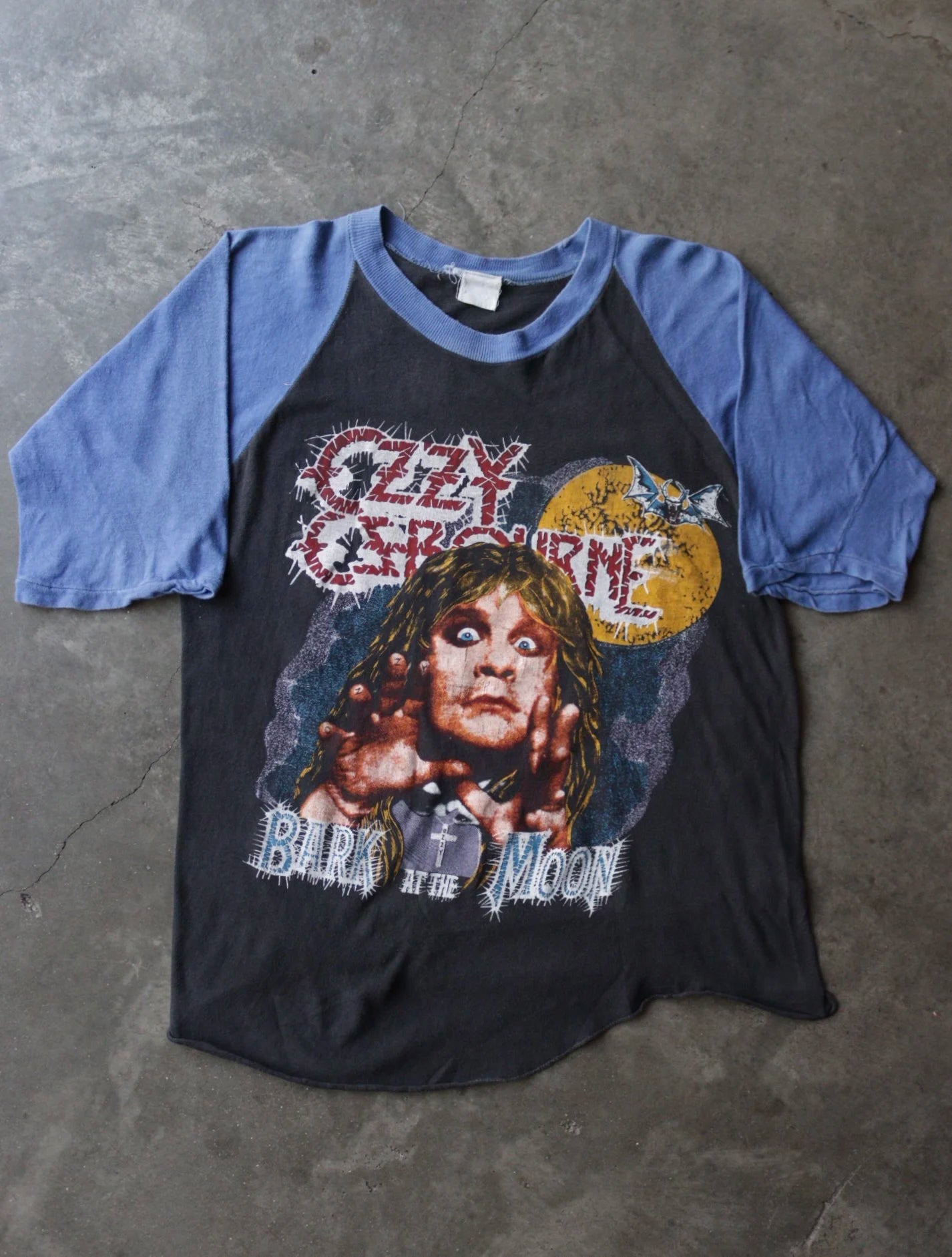 1980S OZZY OSBOURNE X MOTLEY CREW TWO TONE TEE