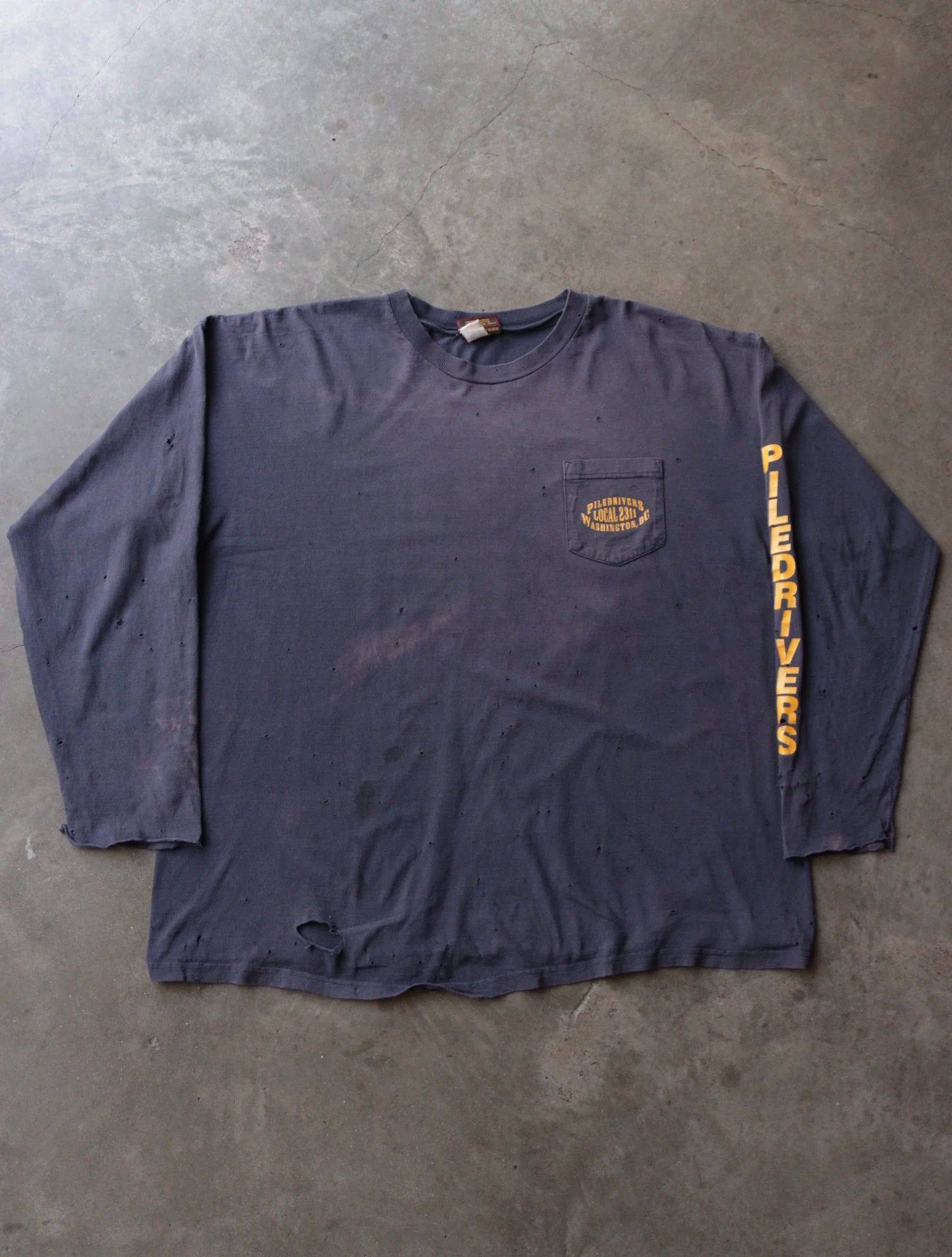 1990S SUNFADED PILEDRIVERS L/S TEE