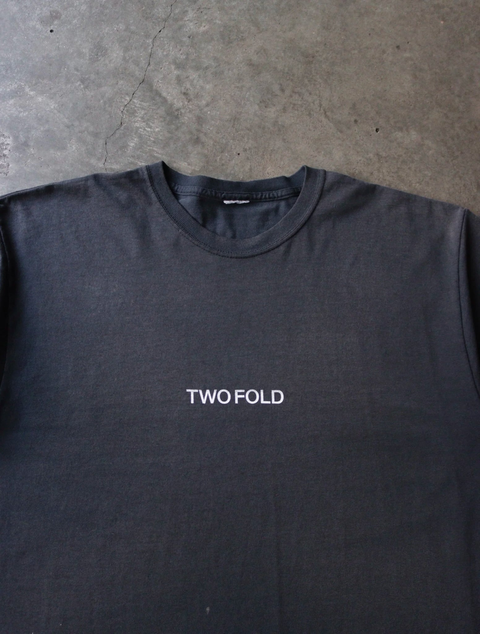 1990S FADED TWOFOLD LOGO BLANK TEE