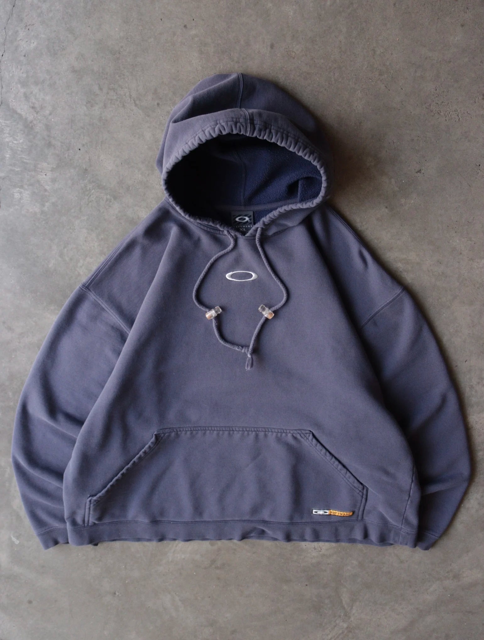 2000S OAKLEY HOODED SWEATSHIRT