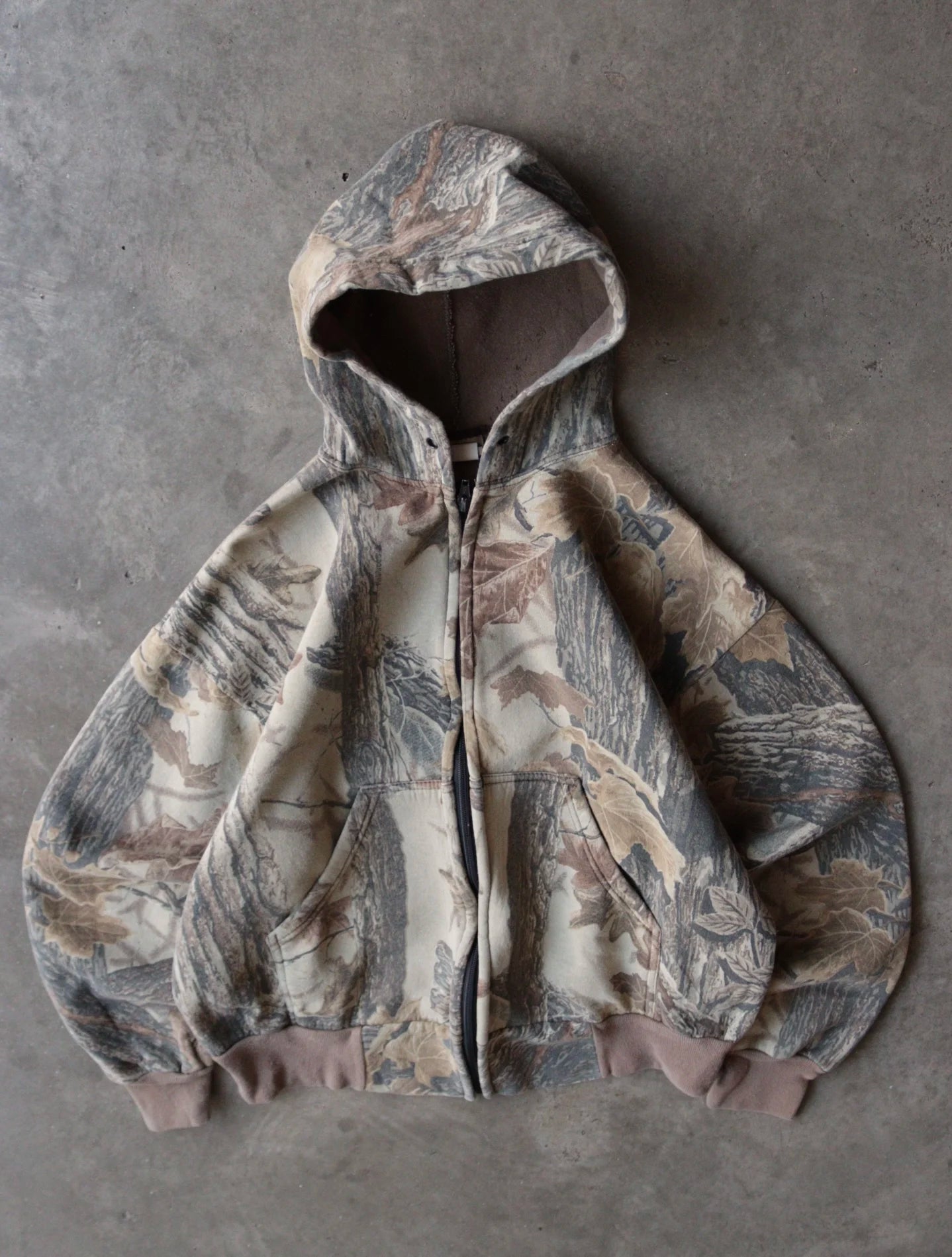 2000S CAMO FOAM LINED HOODED SWEATSHIRT