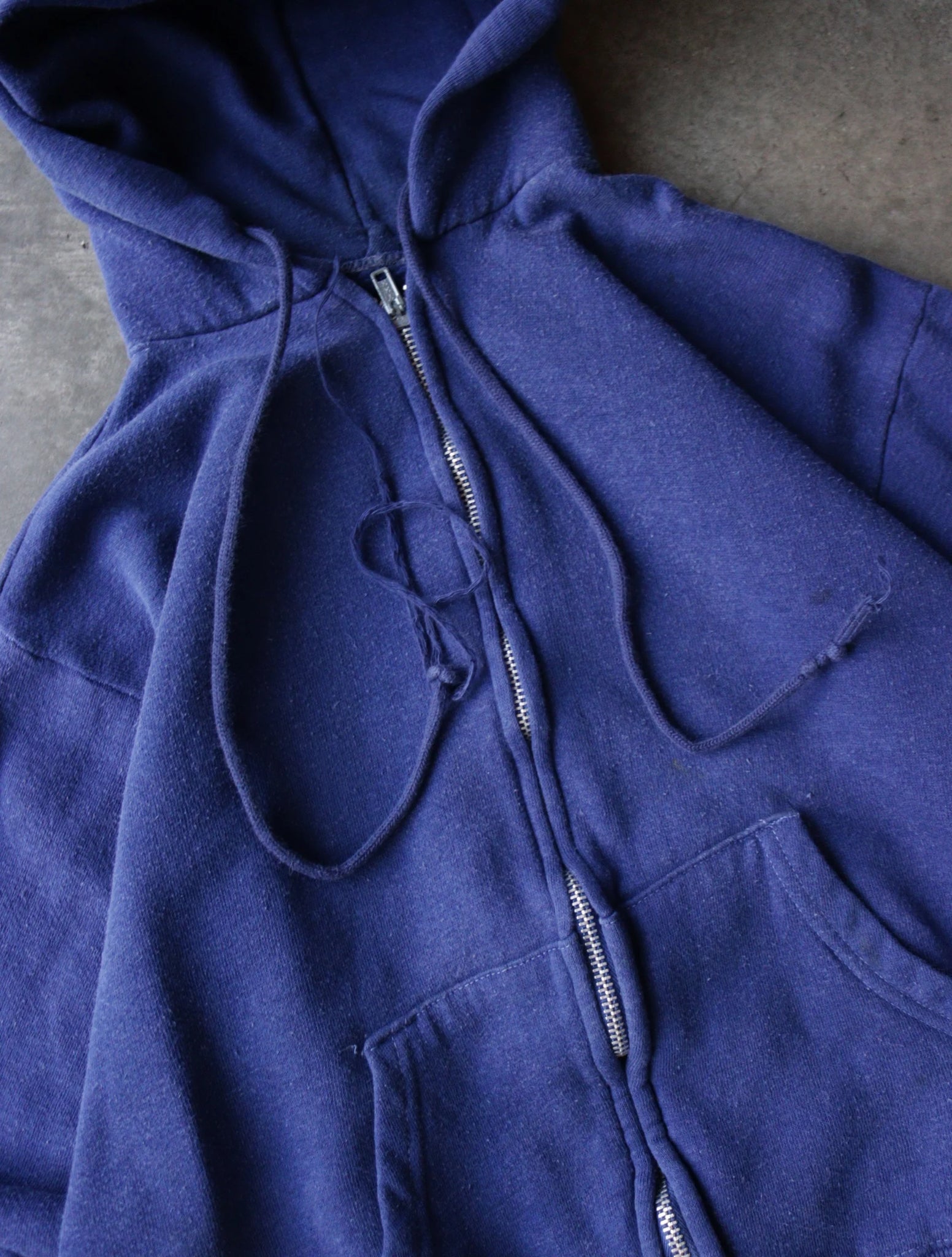 1980S BLUE ZIP UP HOODED SWEATSHIRT