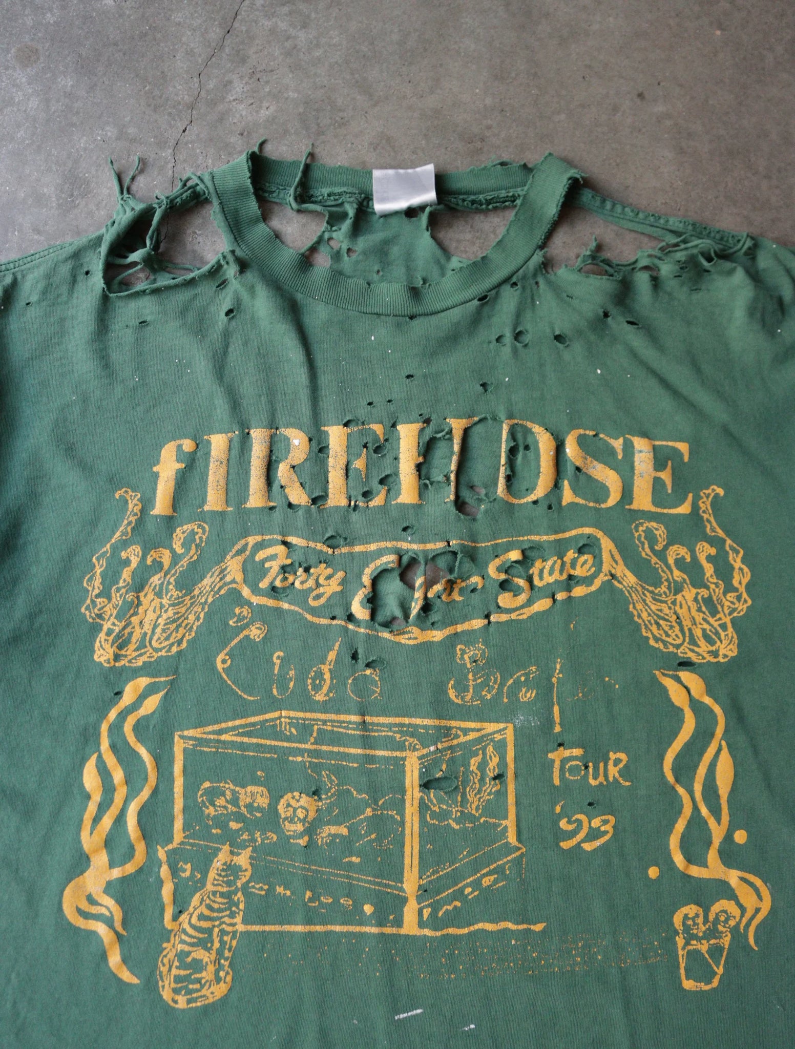 1990S THRASHED FIREHOUSE TEE