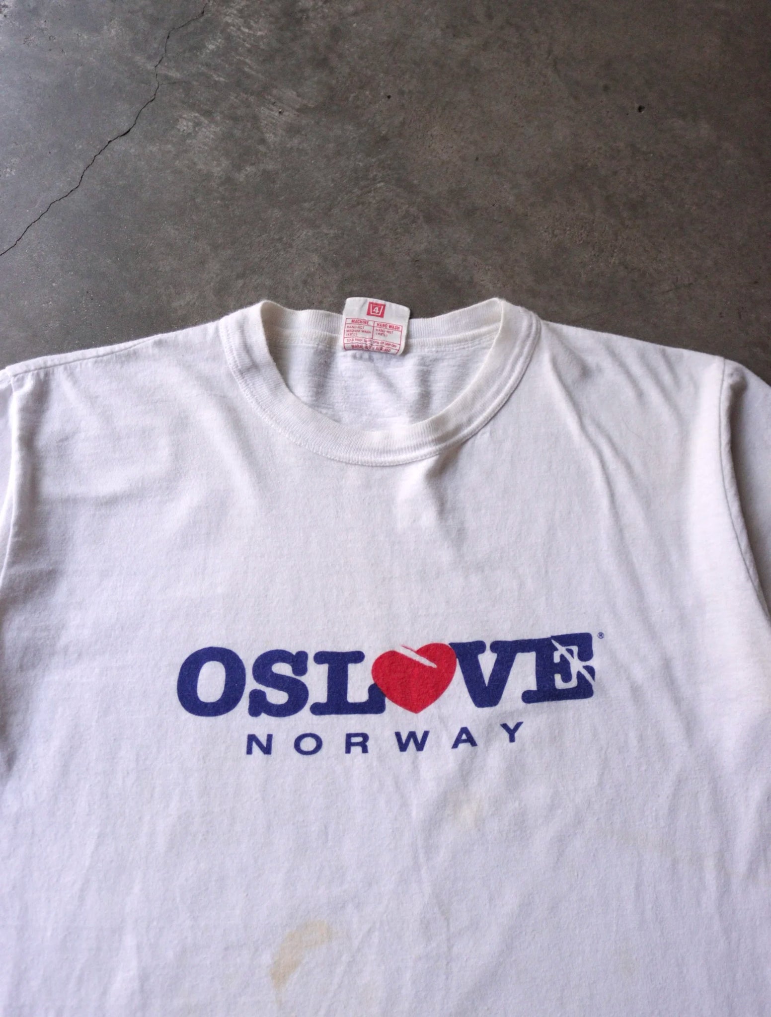 2000S OSLOVE TEE