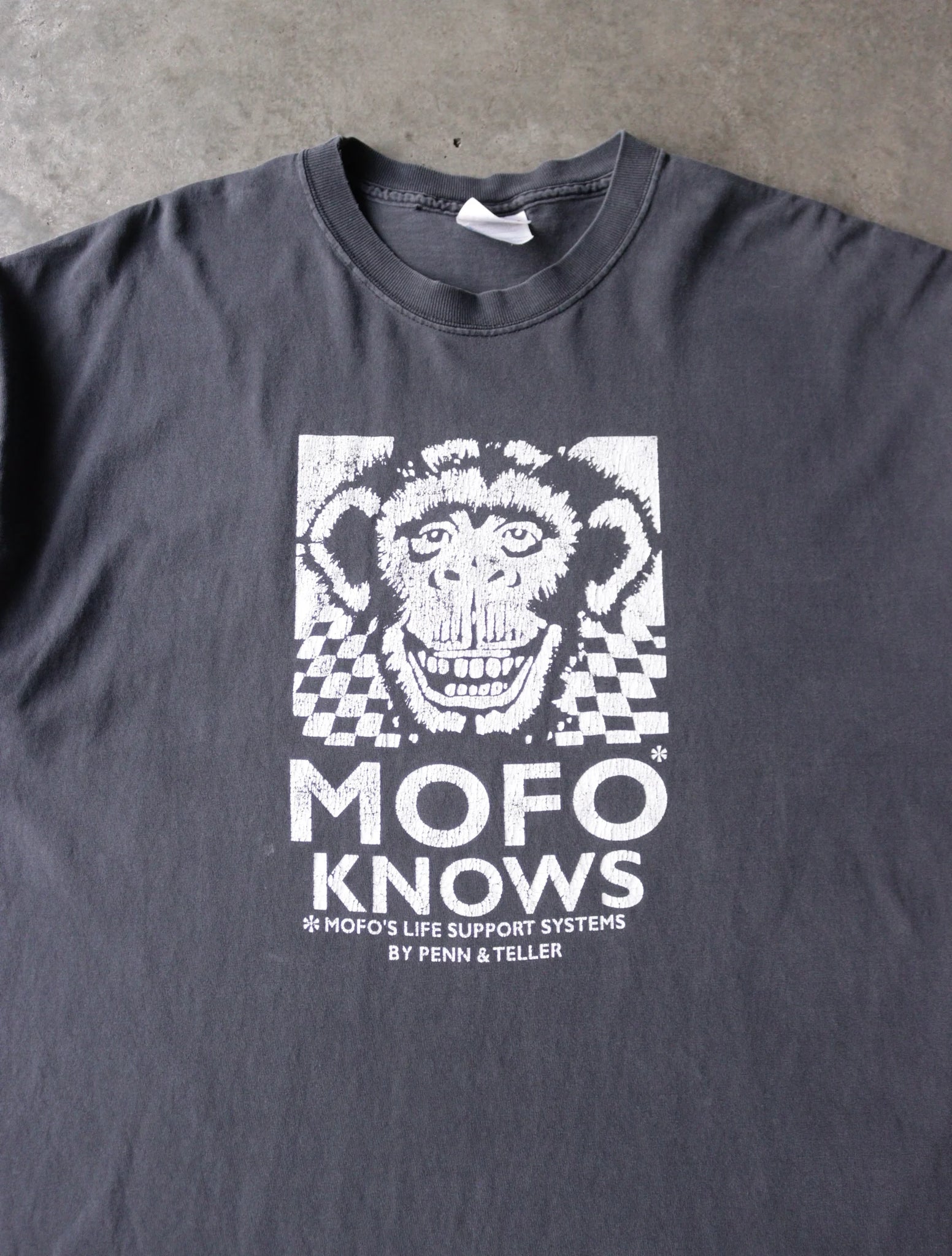 1990S MOFO KNOWS TEE