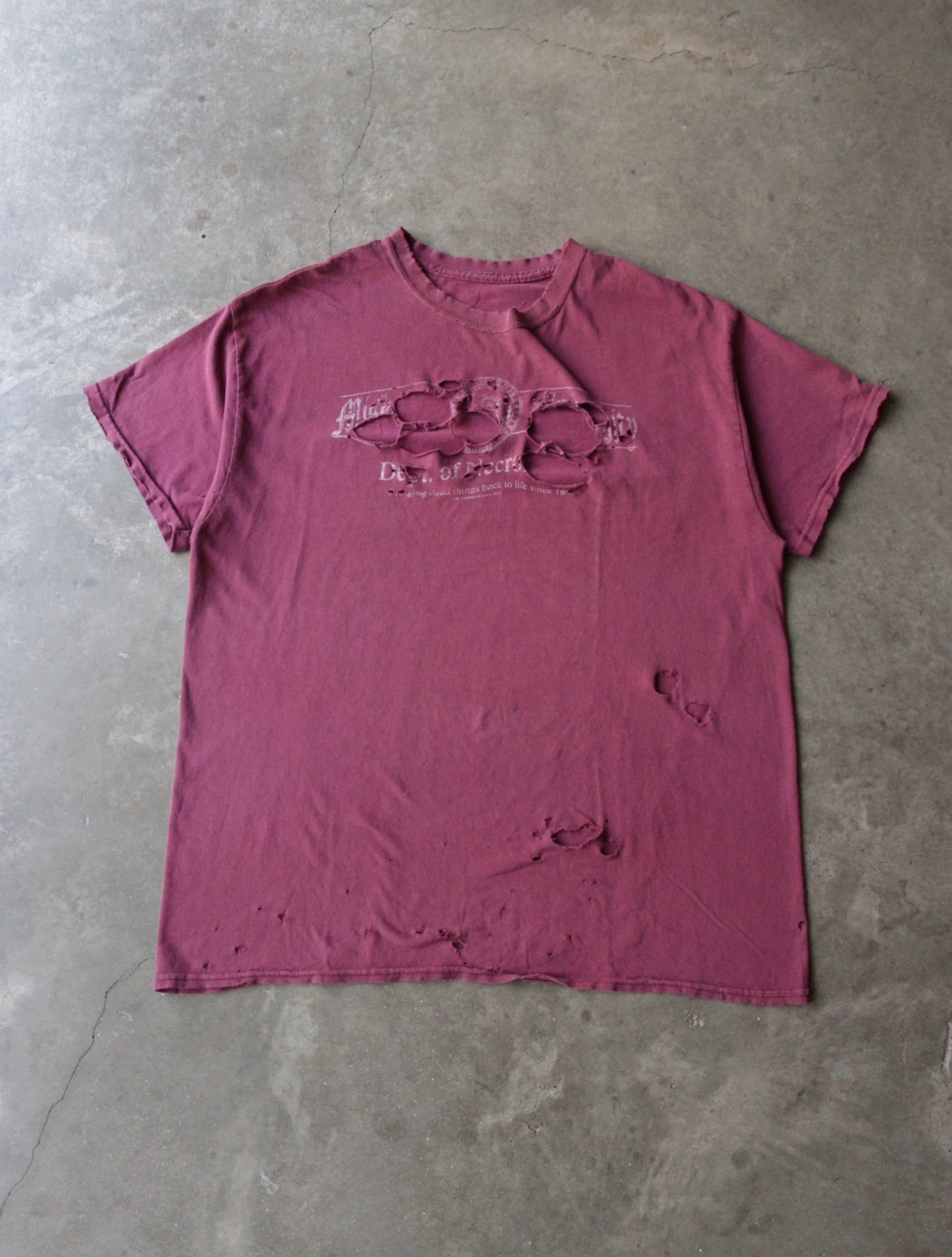 1990S THRASHED CHEST LOGO TEE