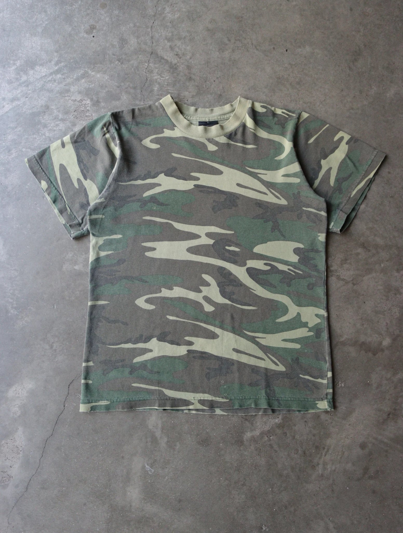 1990S CAMO TEE