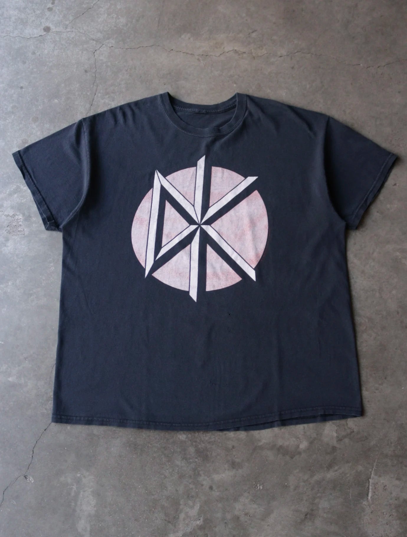 2000S DEAD KENNEDYS BAND TEE