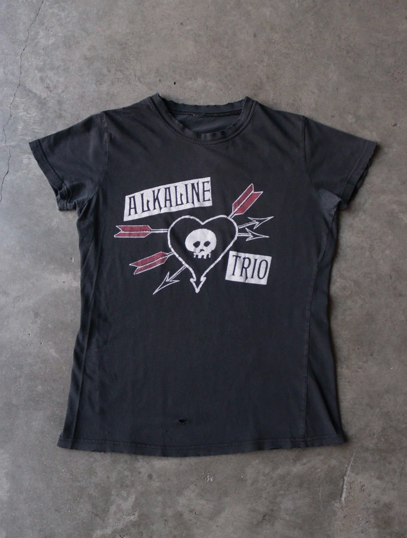 2000S ALKALINE TRIO BAND TEE