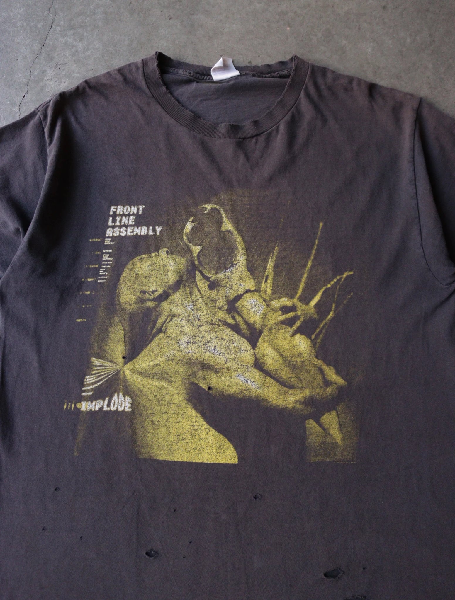 1990S FRONT LINE ASSEMBLY BAND TEE