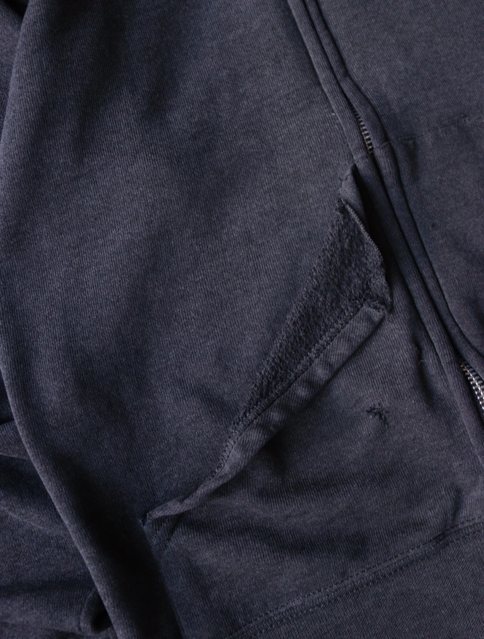 1990S BEARVSSHARK HOODED SWEATSHIRT