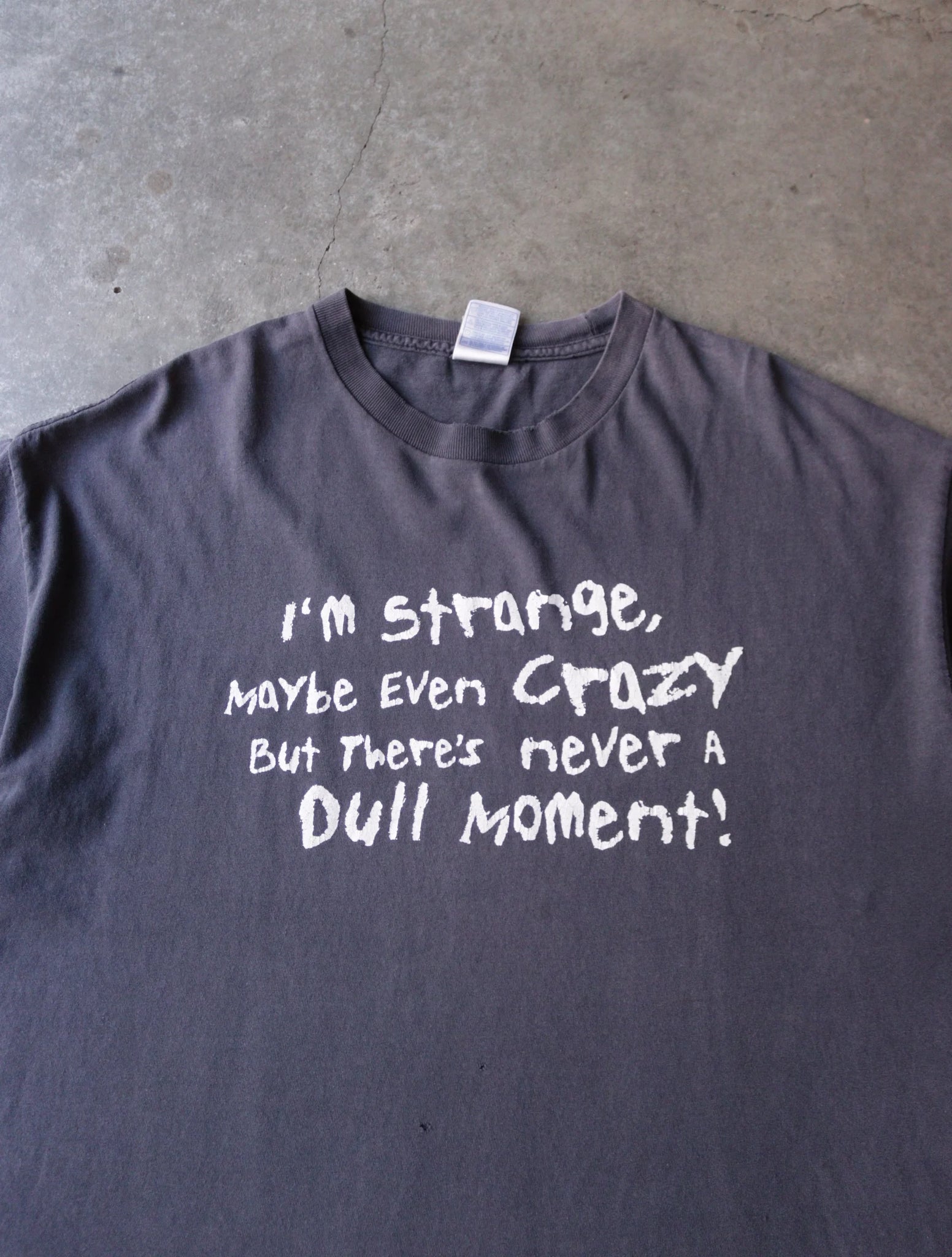 2000S IM STRANGE TEE