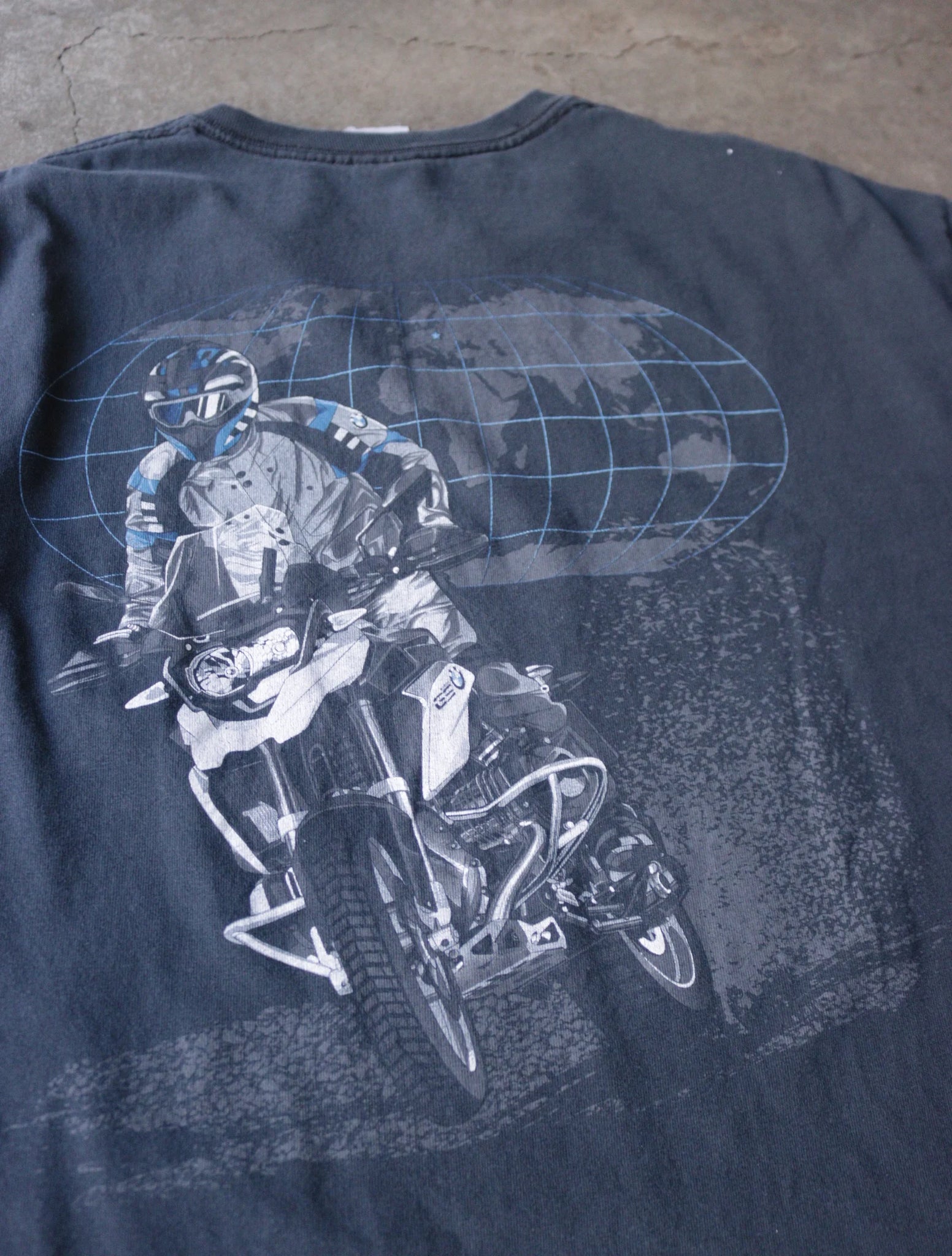 2000S BMW TEE